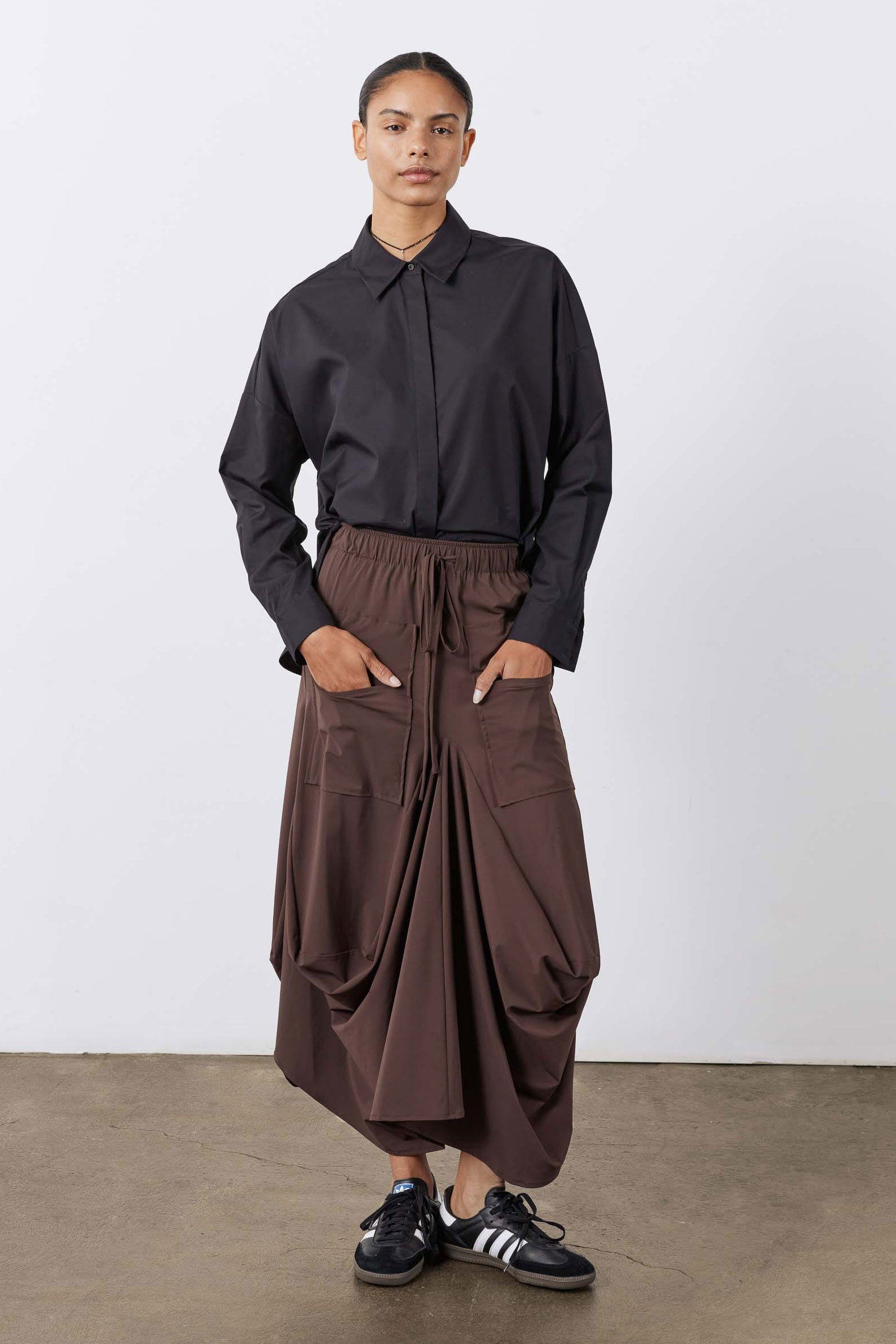 The Petite Go-To Skirt | Coffee – Ruti