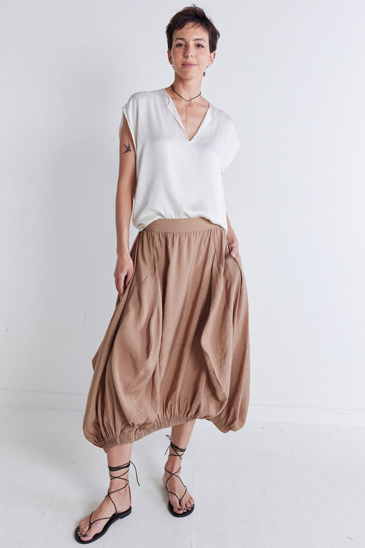 Pleat-Adoring Light Poplin Skirt