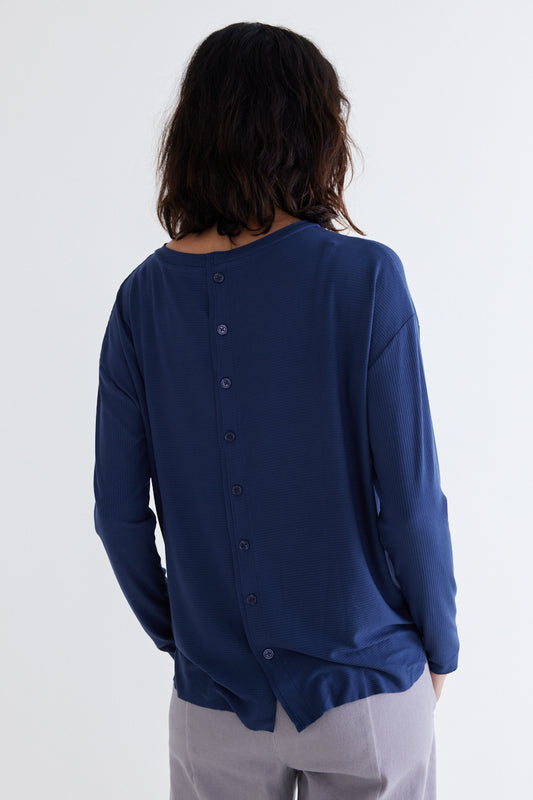 Essential Top With Buttons in the Back