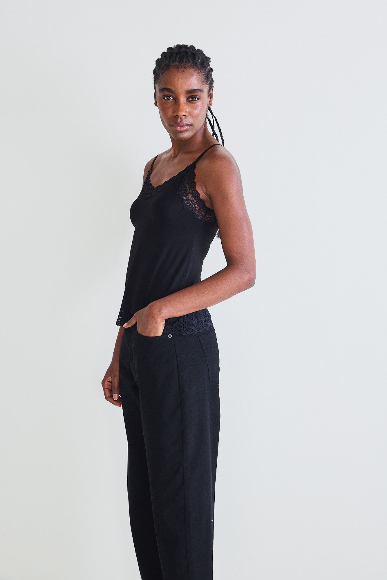 The Touch of Sex Appeal Cami | Black – Ruti