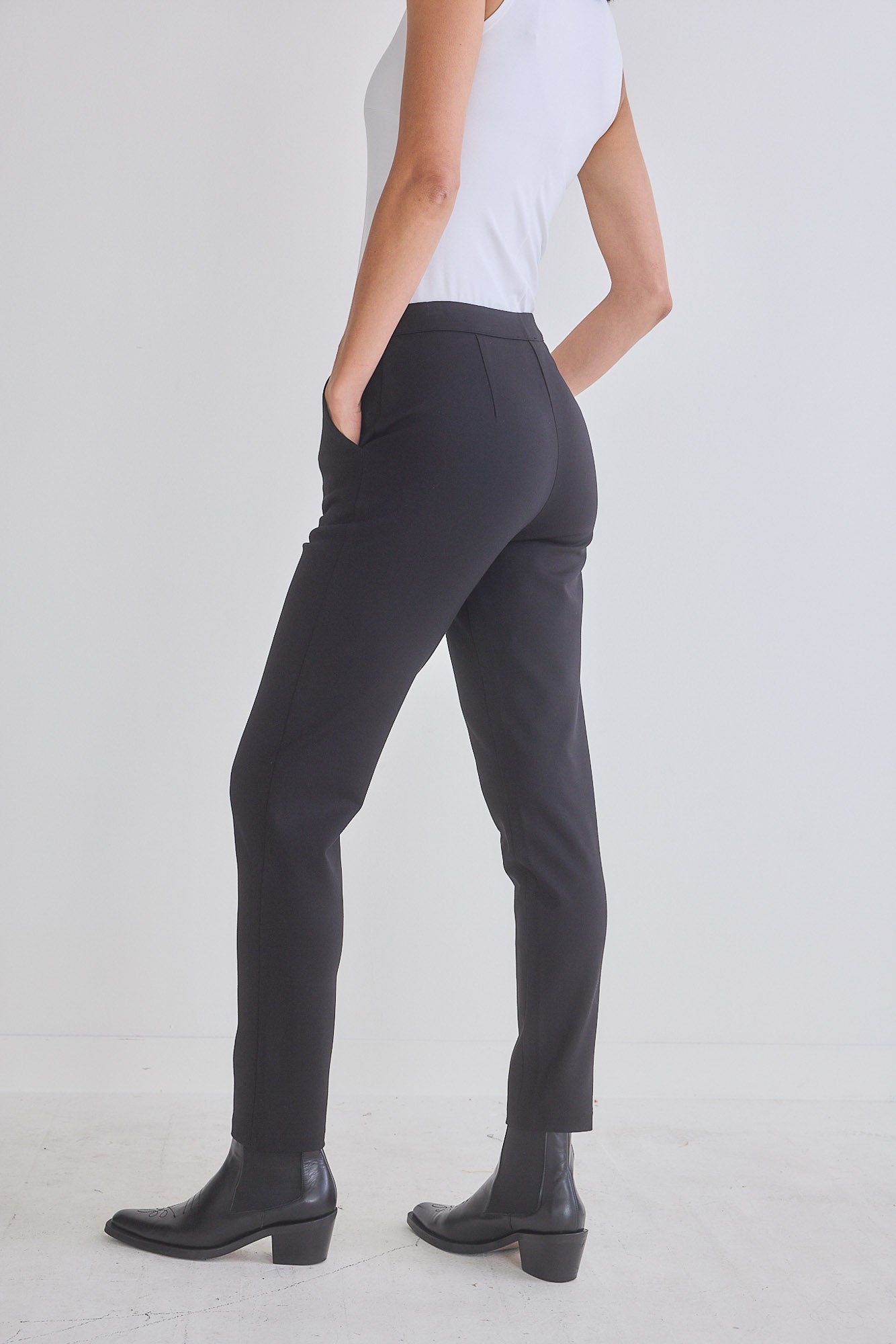 The Comfort Trouser
