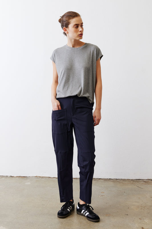 The Petite Everlasting Slim Pants