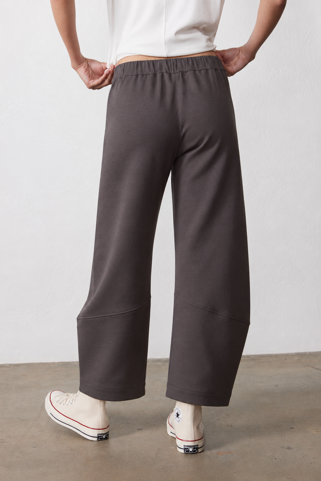 Storm gray work scuba pants with elastic waistband and relaxed straight wide-leg