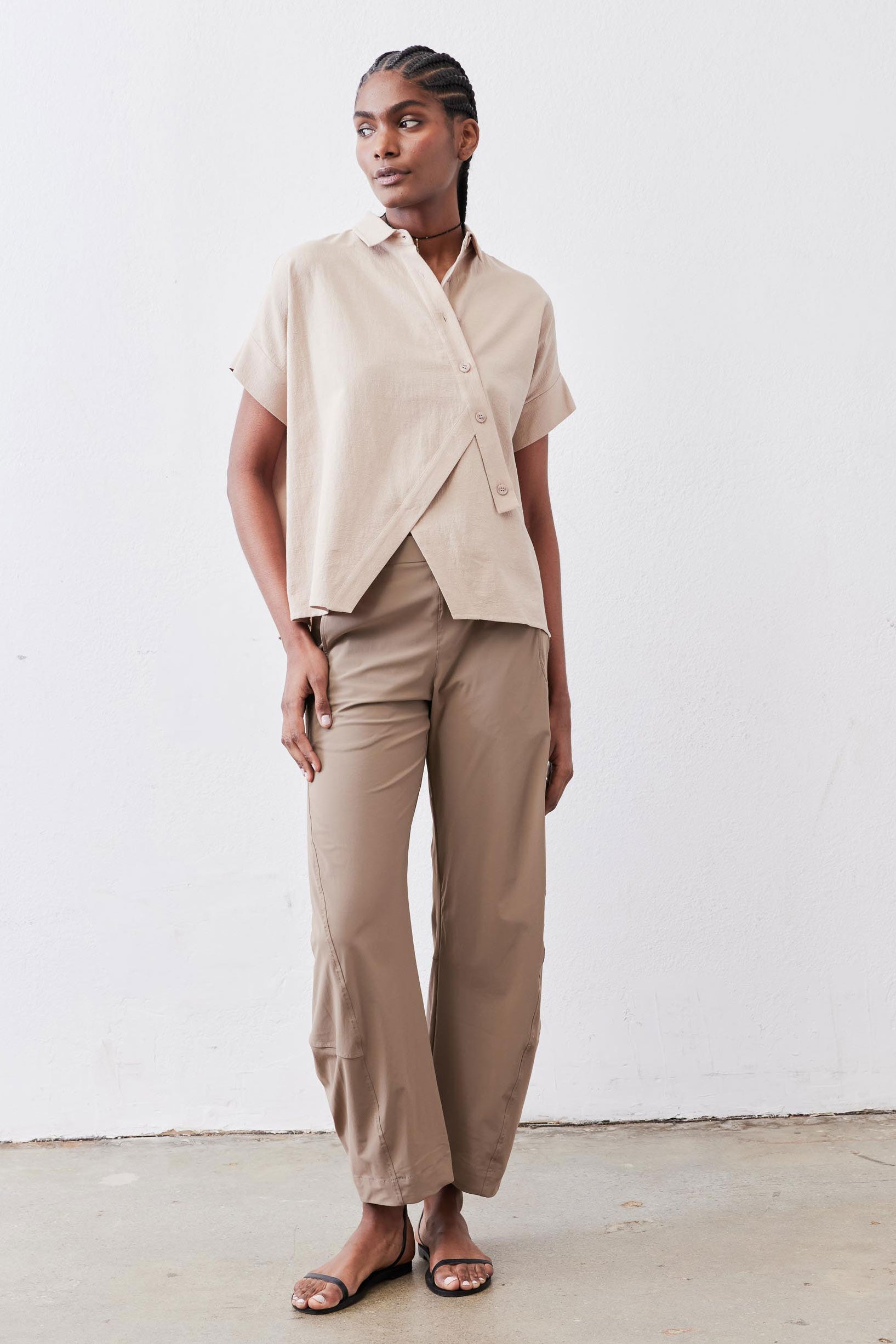 Asymmetric Button Short Sleeve Blouse | Shell – Ruti