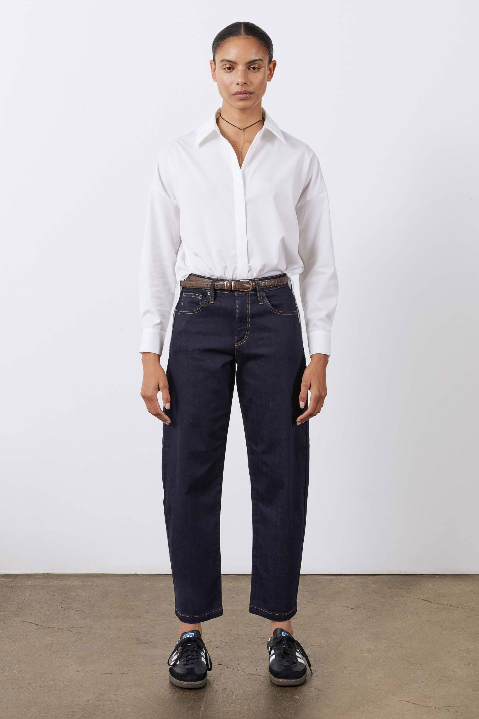 Classic Barrel Leg Jeans