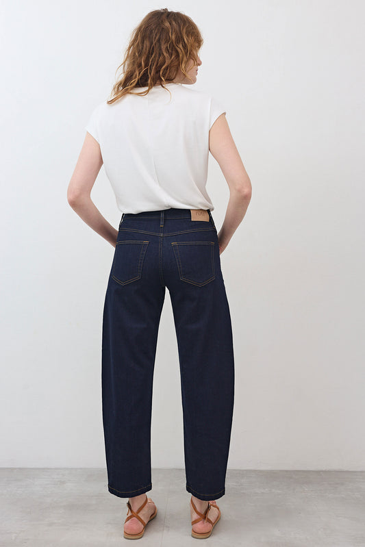 The Petite Classic Barrel Leg Jeans