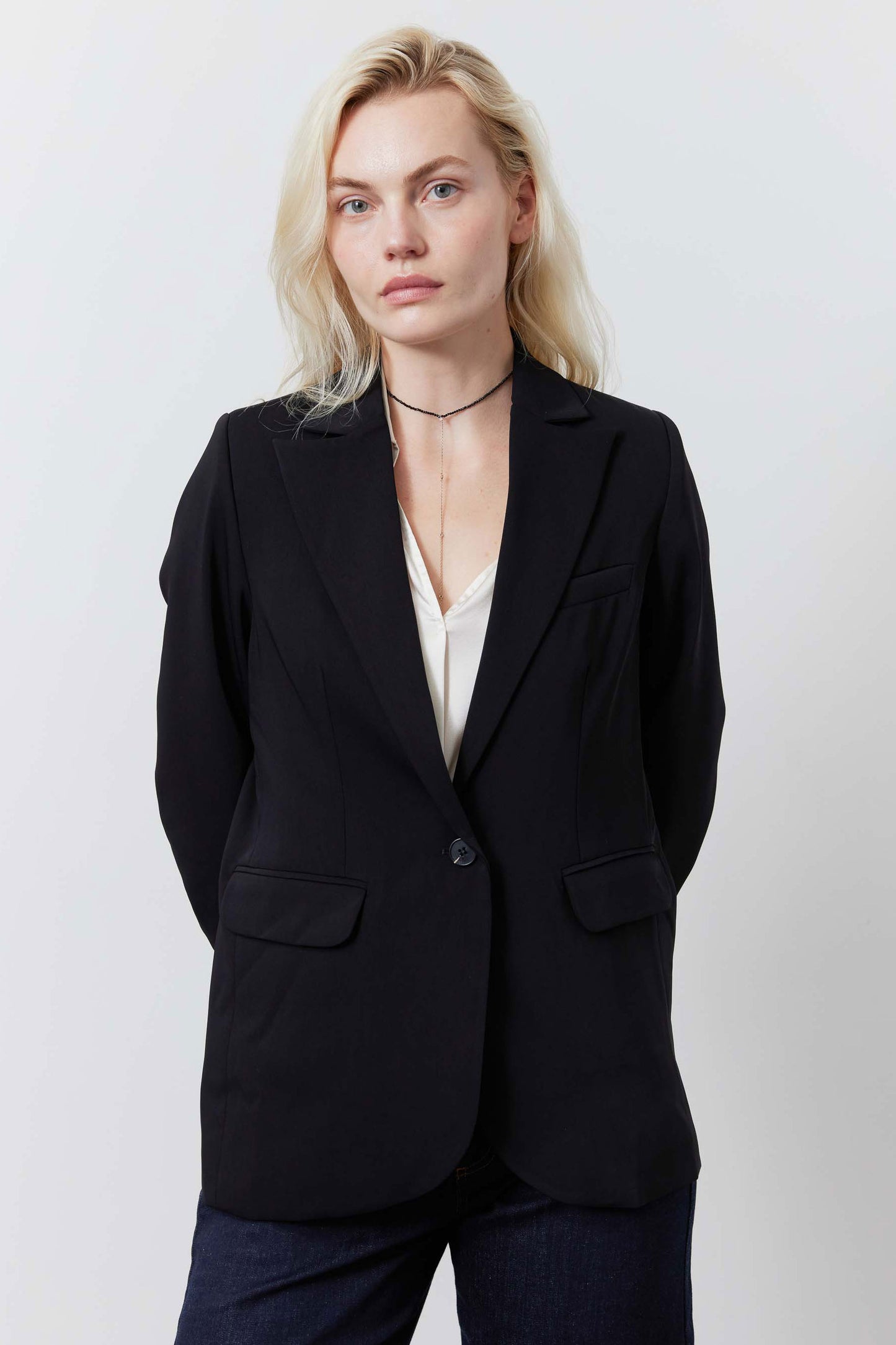 The Classic Blazer That Upgrades You 2.0