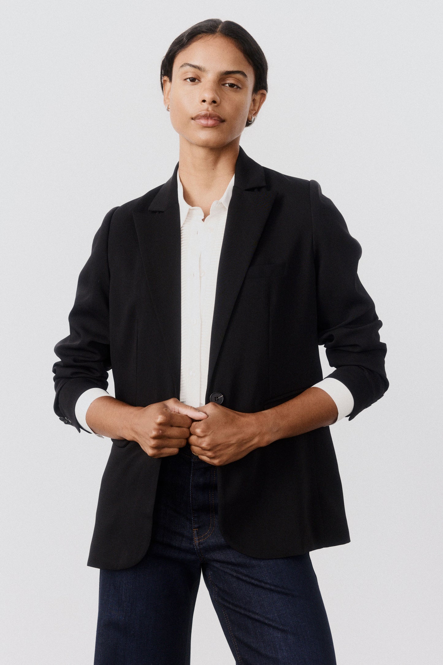 The Petite Classic Blazer That Upgrades You 2.0