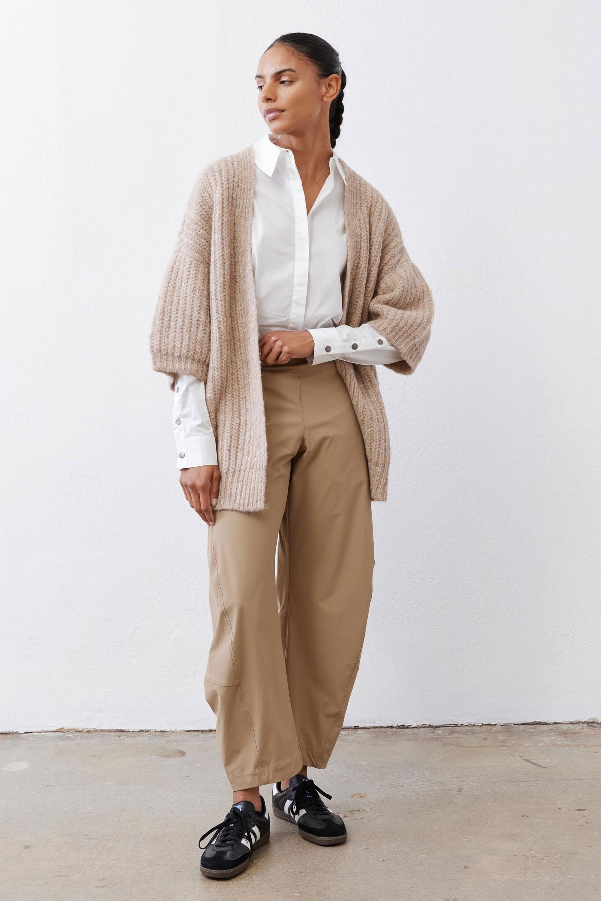 Oatmeal textured knit kimono cardigan with open front and buttoned sleeve cuffs