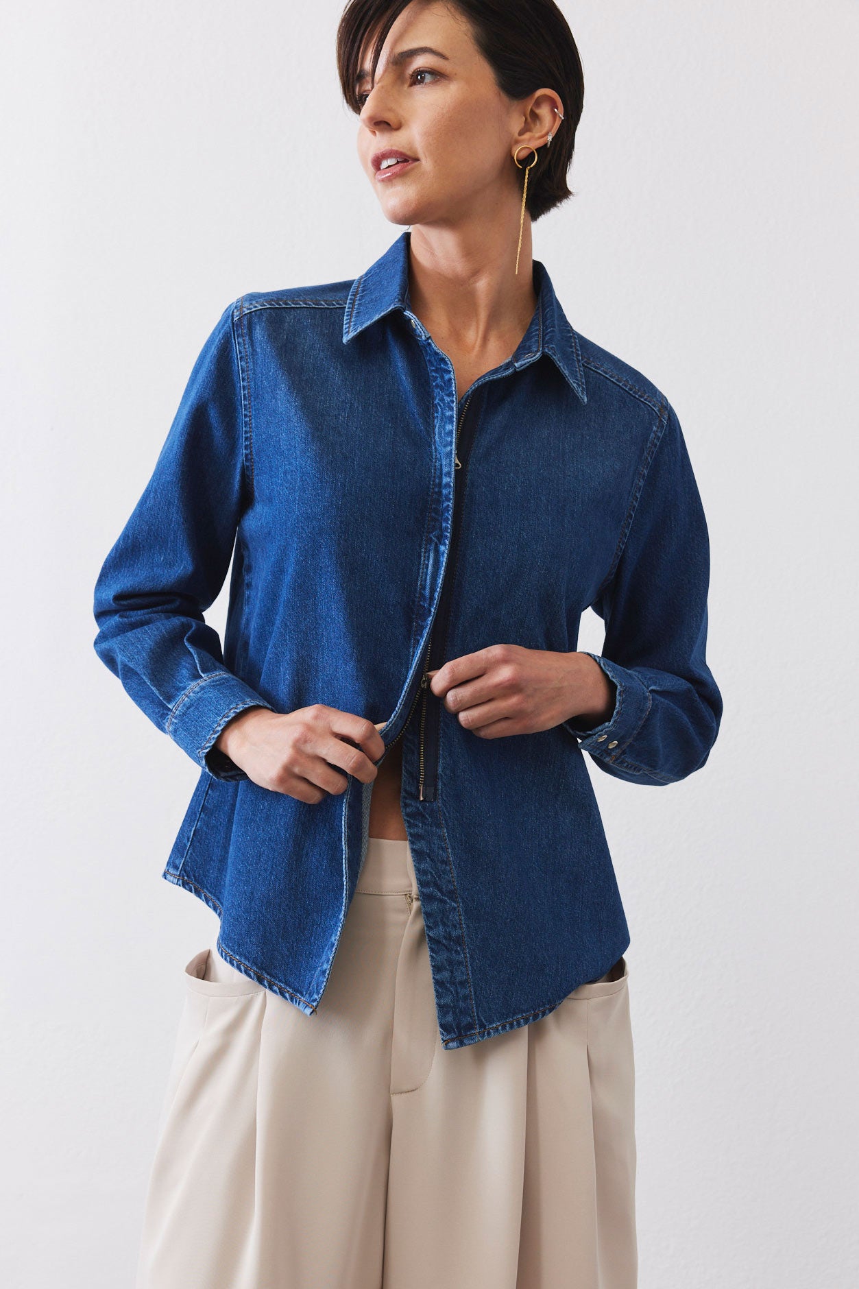 Denim Handkerchief With a Zipper Blouse