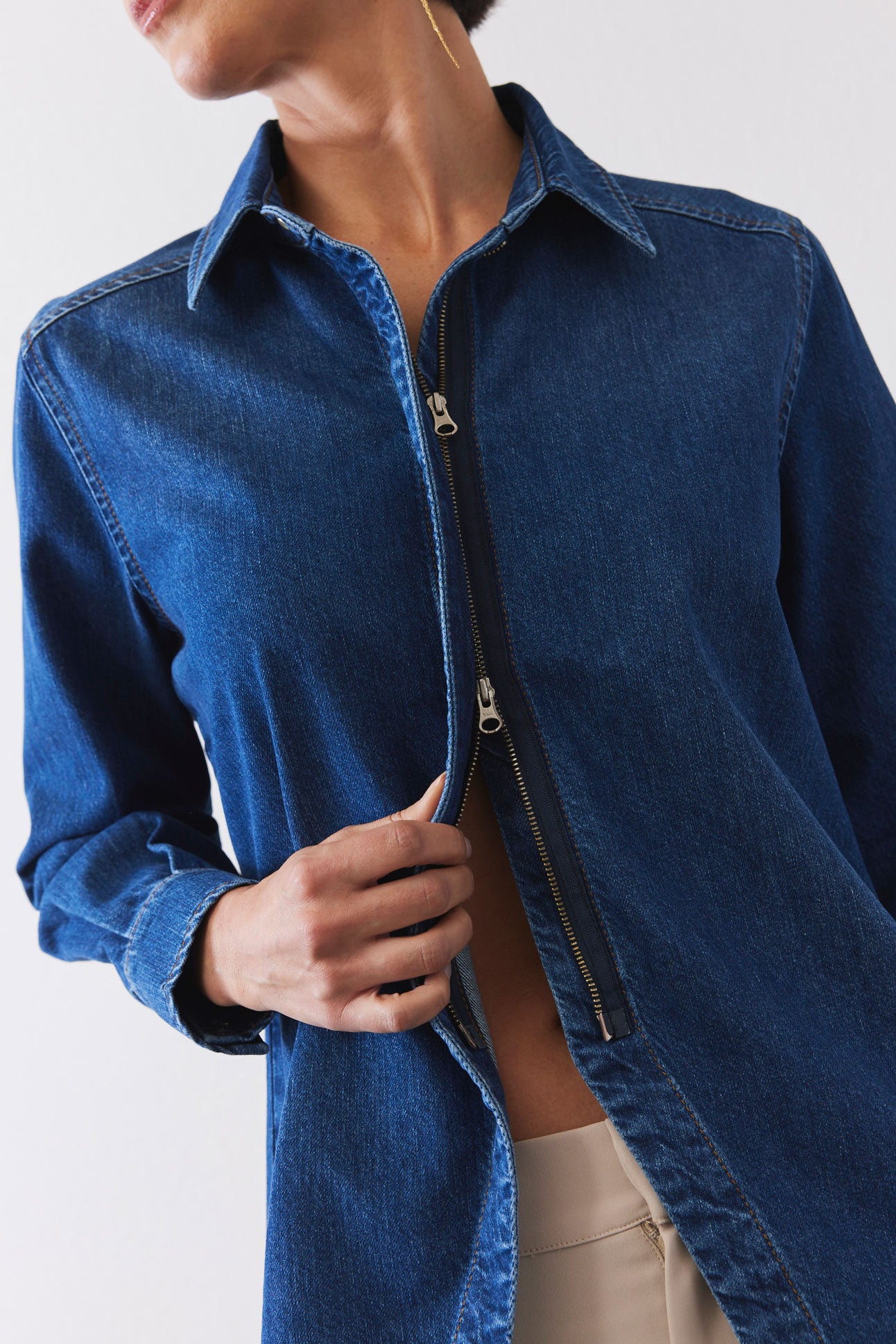 Denim Handkerchief With a Zipper Blouse