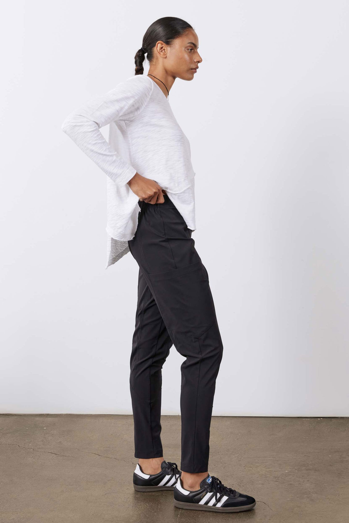 The Everlasting Slim Pants