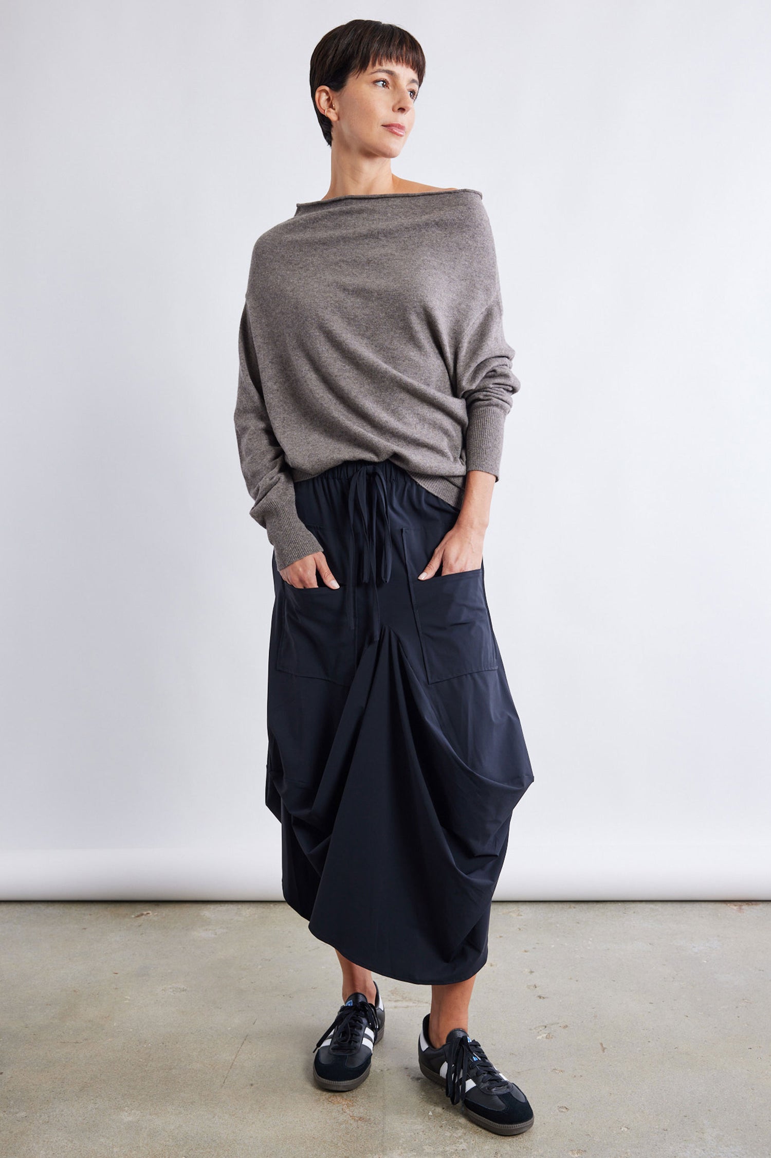 The Go-To Skirt in Black - Women’s clothing by Ruti

