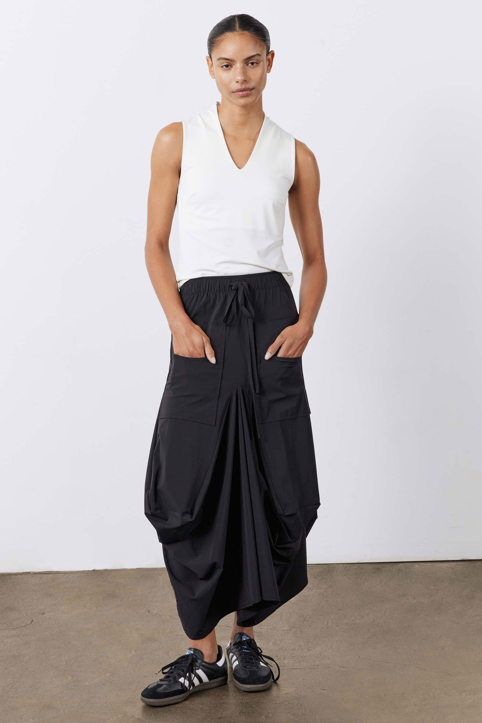 The Go-To Skirt | Black – Ruti