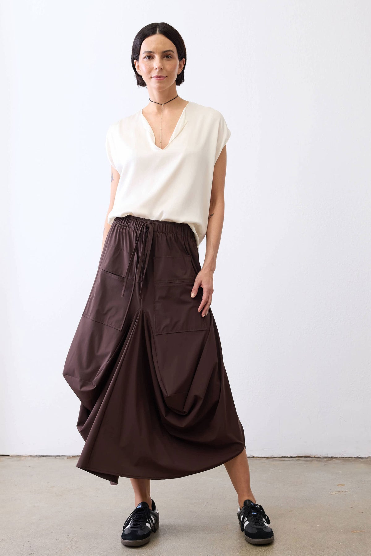 Go-To skirt: Coffee brown draped midi skirt with gathered elastic waist and full ruching panels