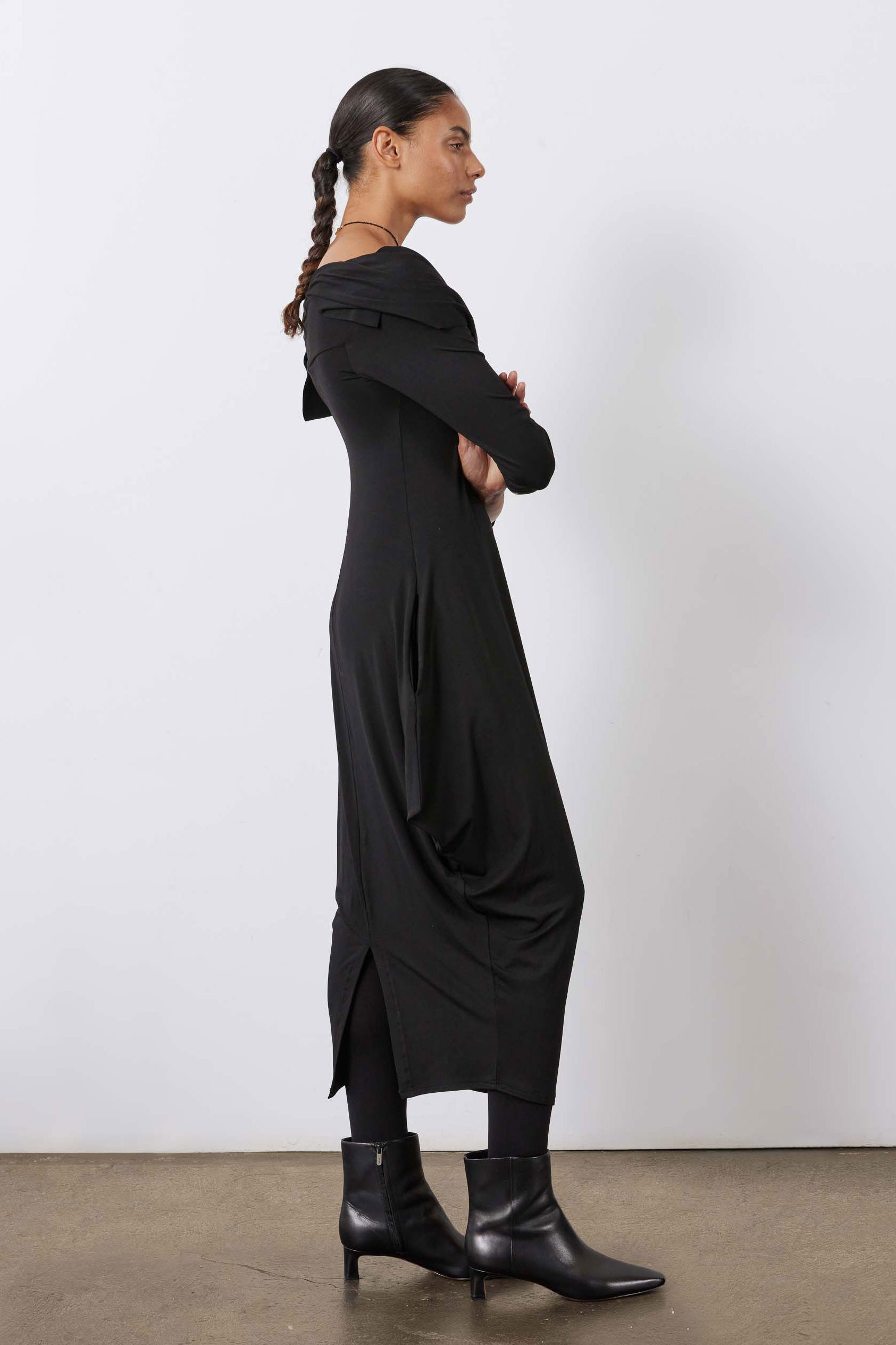 Iconic Off The Shoulder Dress Black / XL