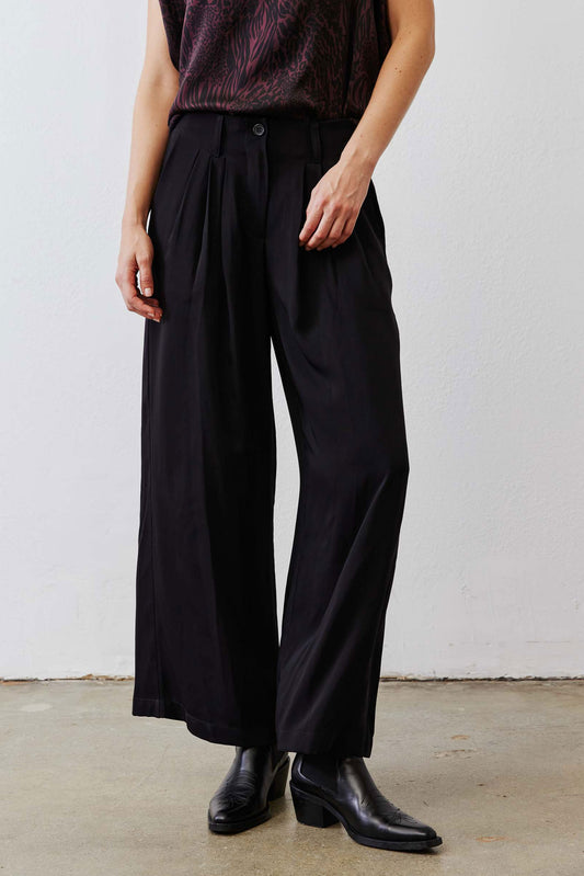 The Wide Leg Trouser