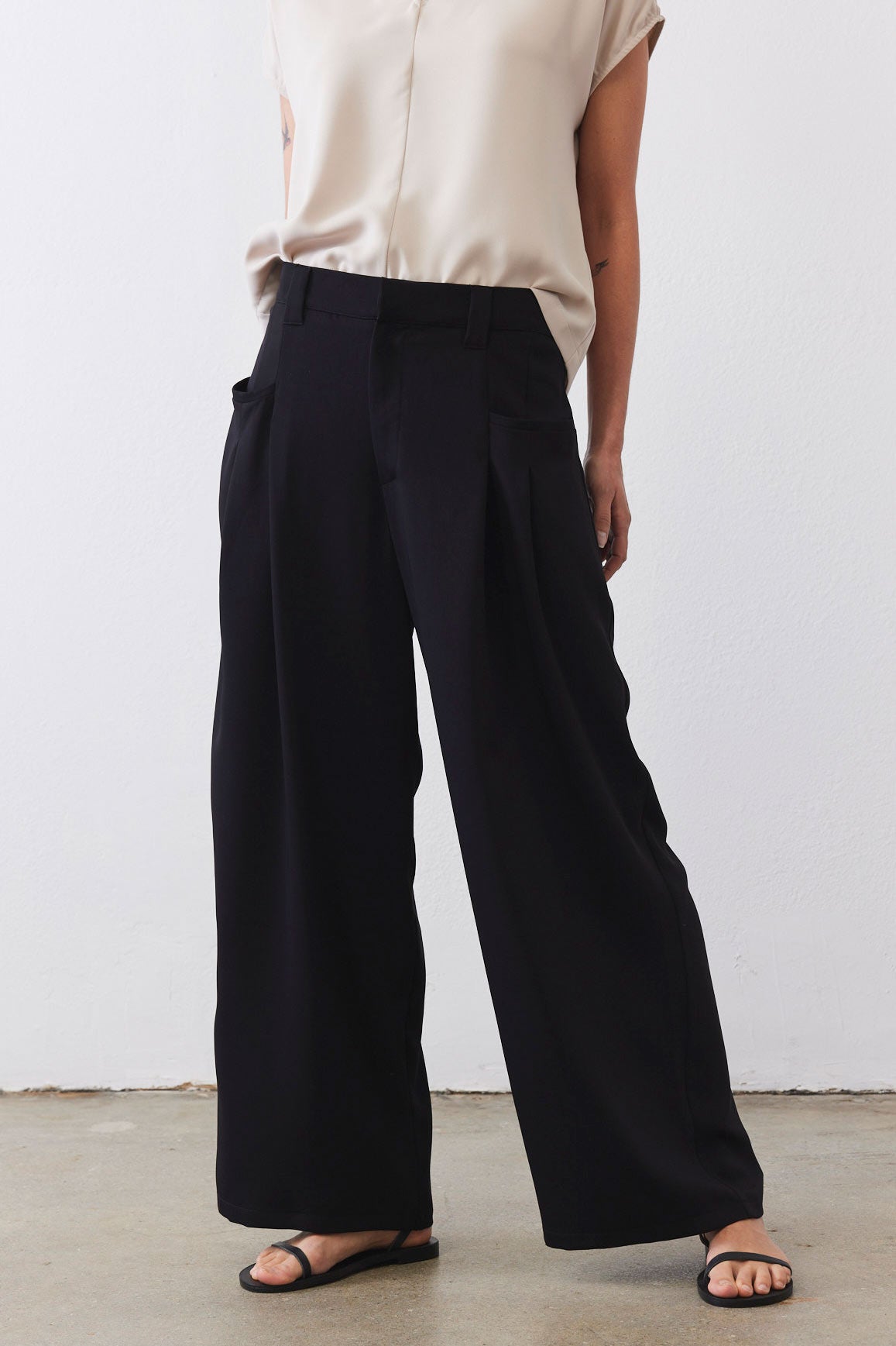 The Keen Wide Leg Trouser