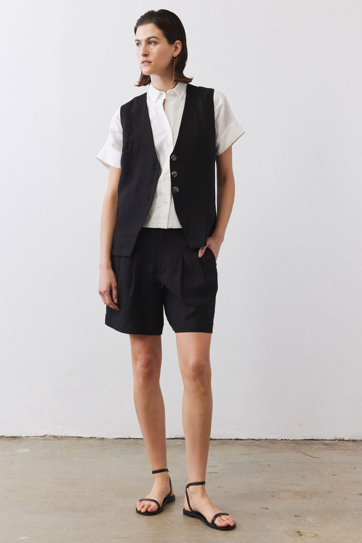 The Linen Button Vest