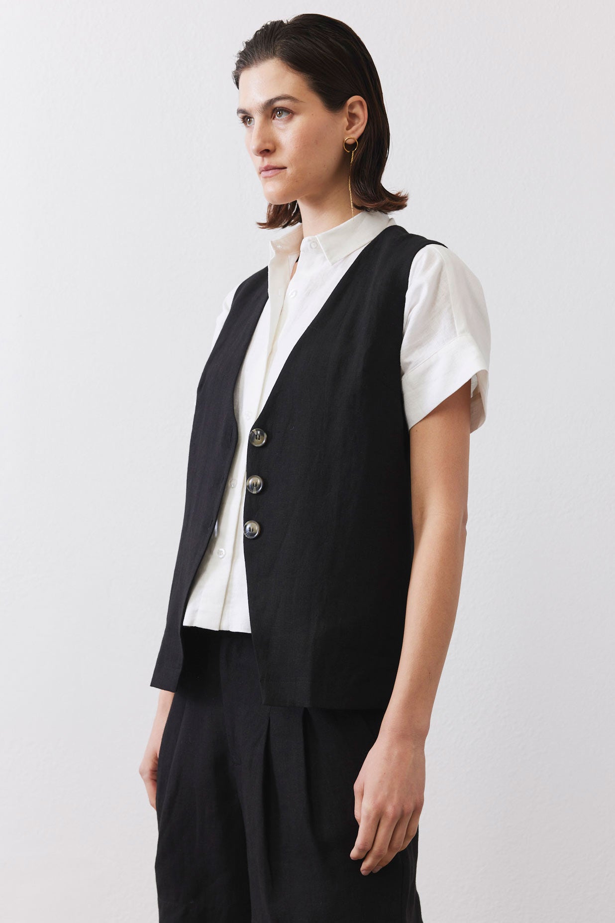 The Linen Button Vest