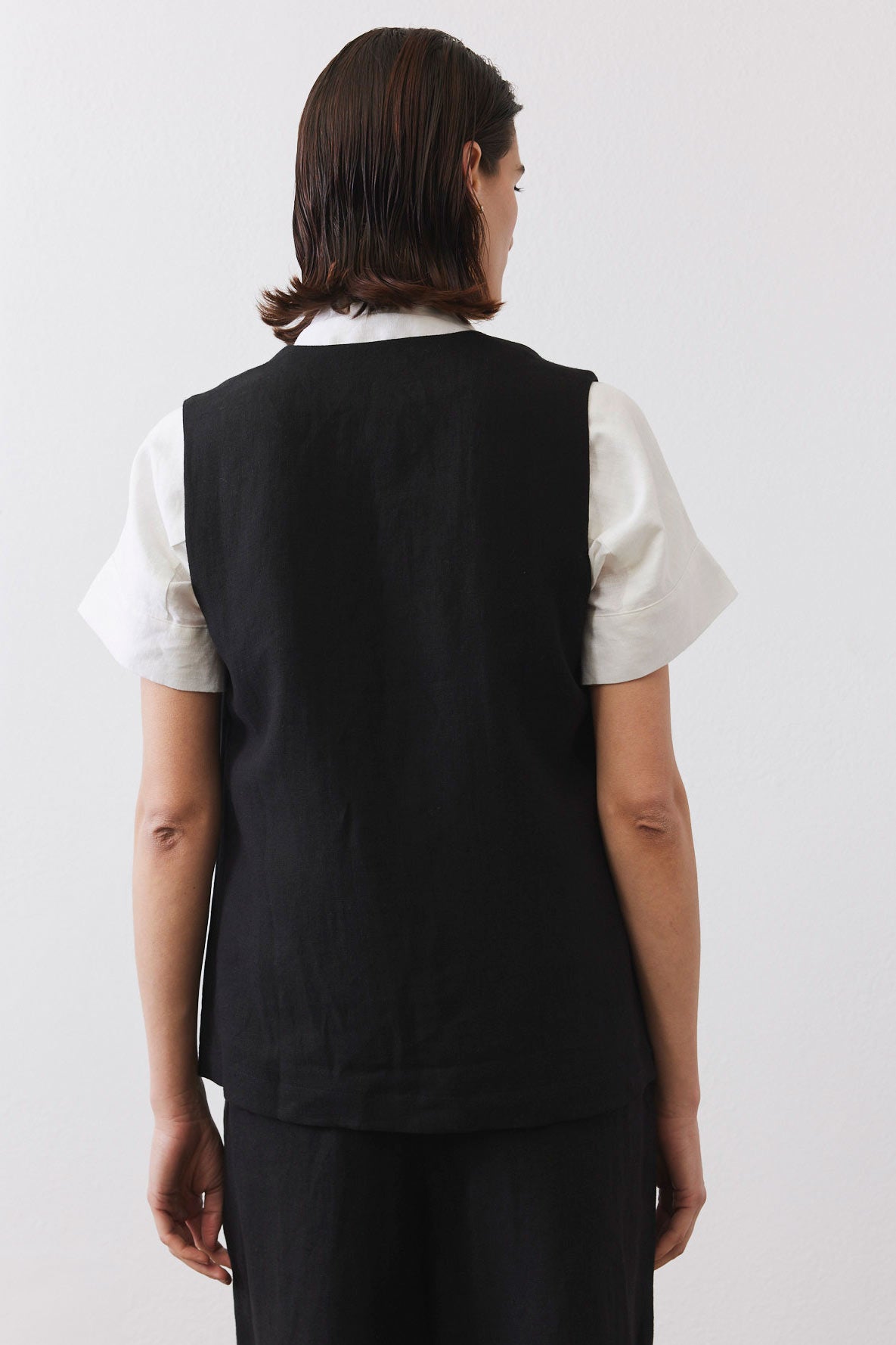 The Linen Button Vest