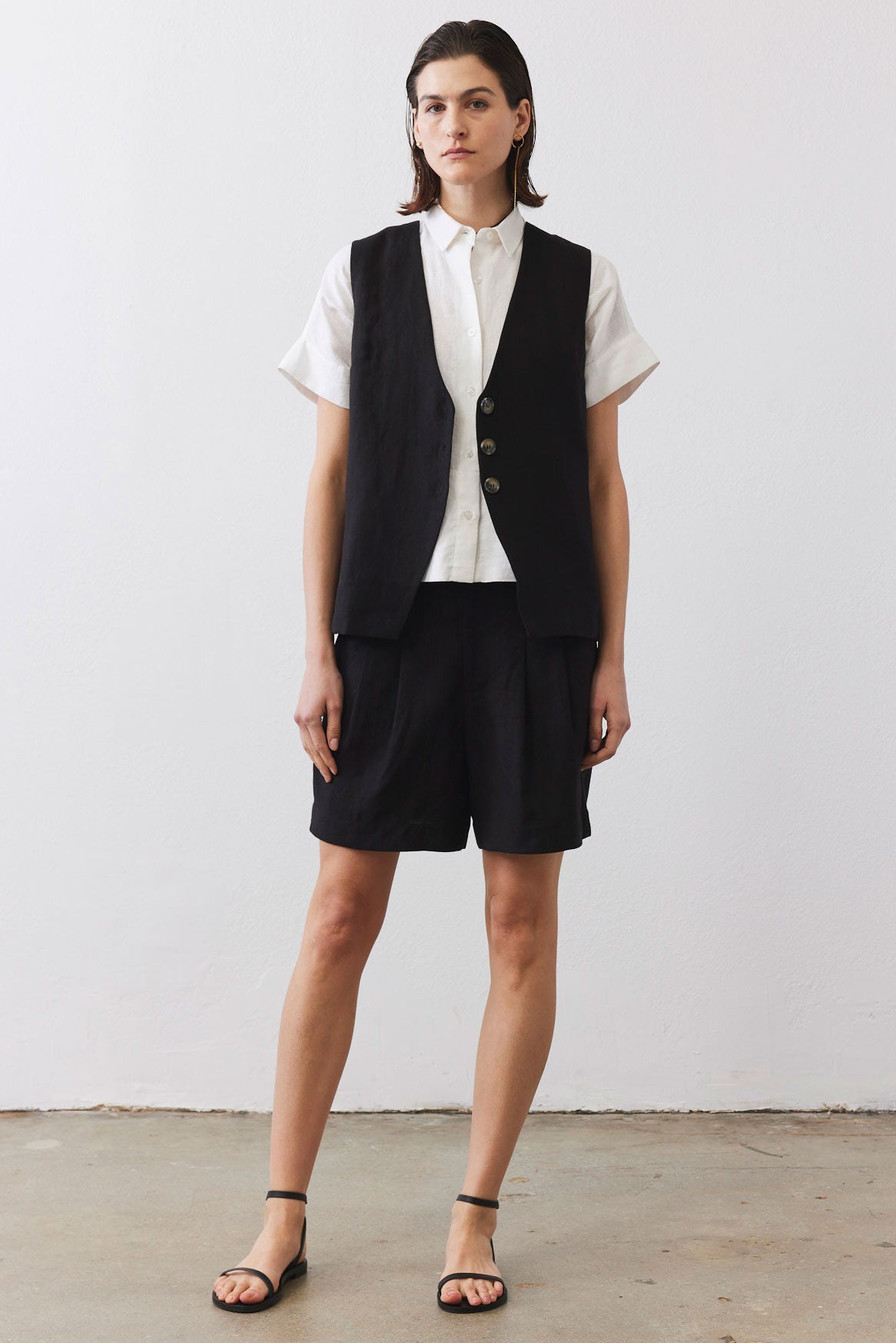 The Linen Button Vest