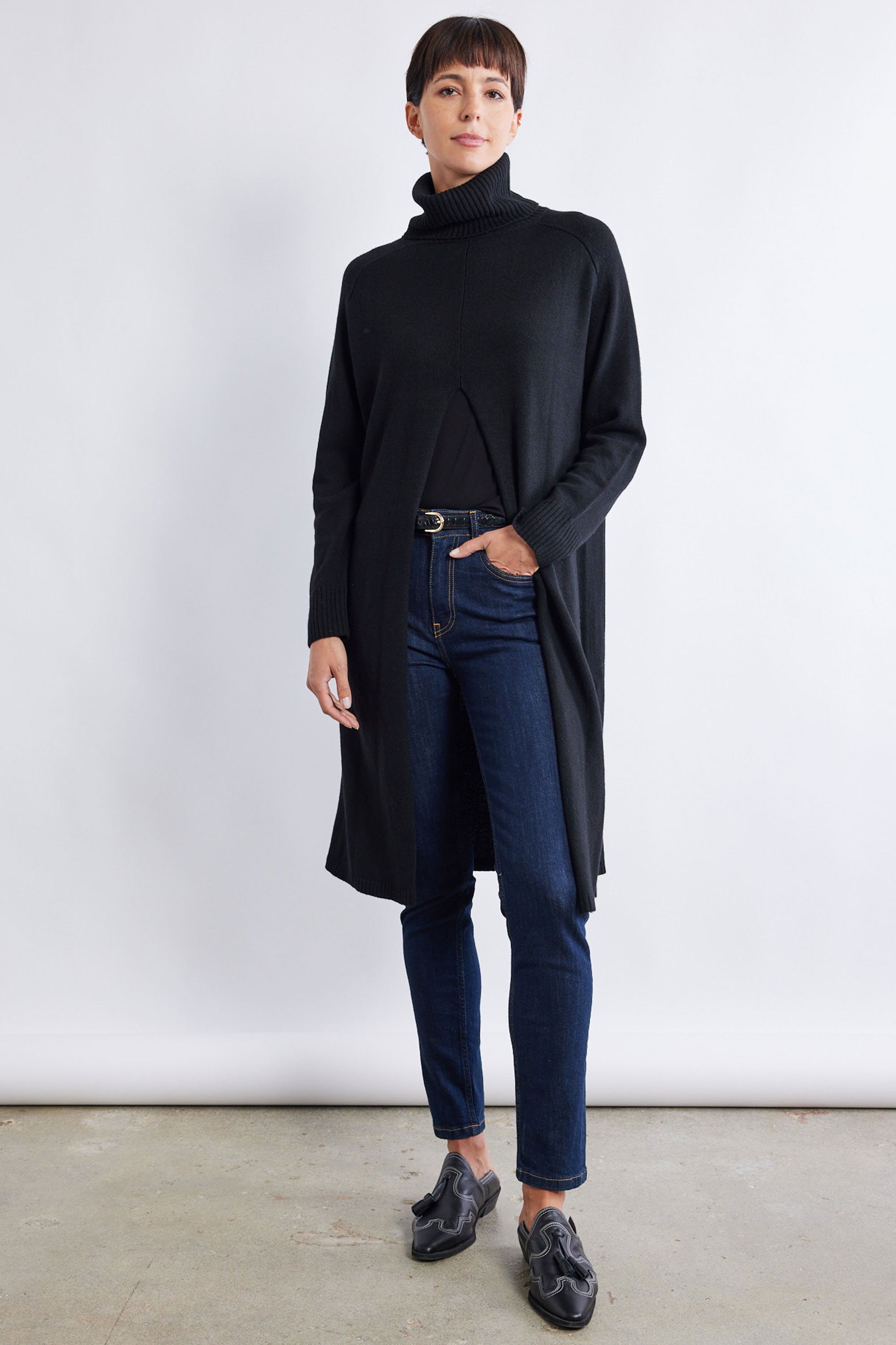 Long black tunic sweater hotsell