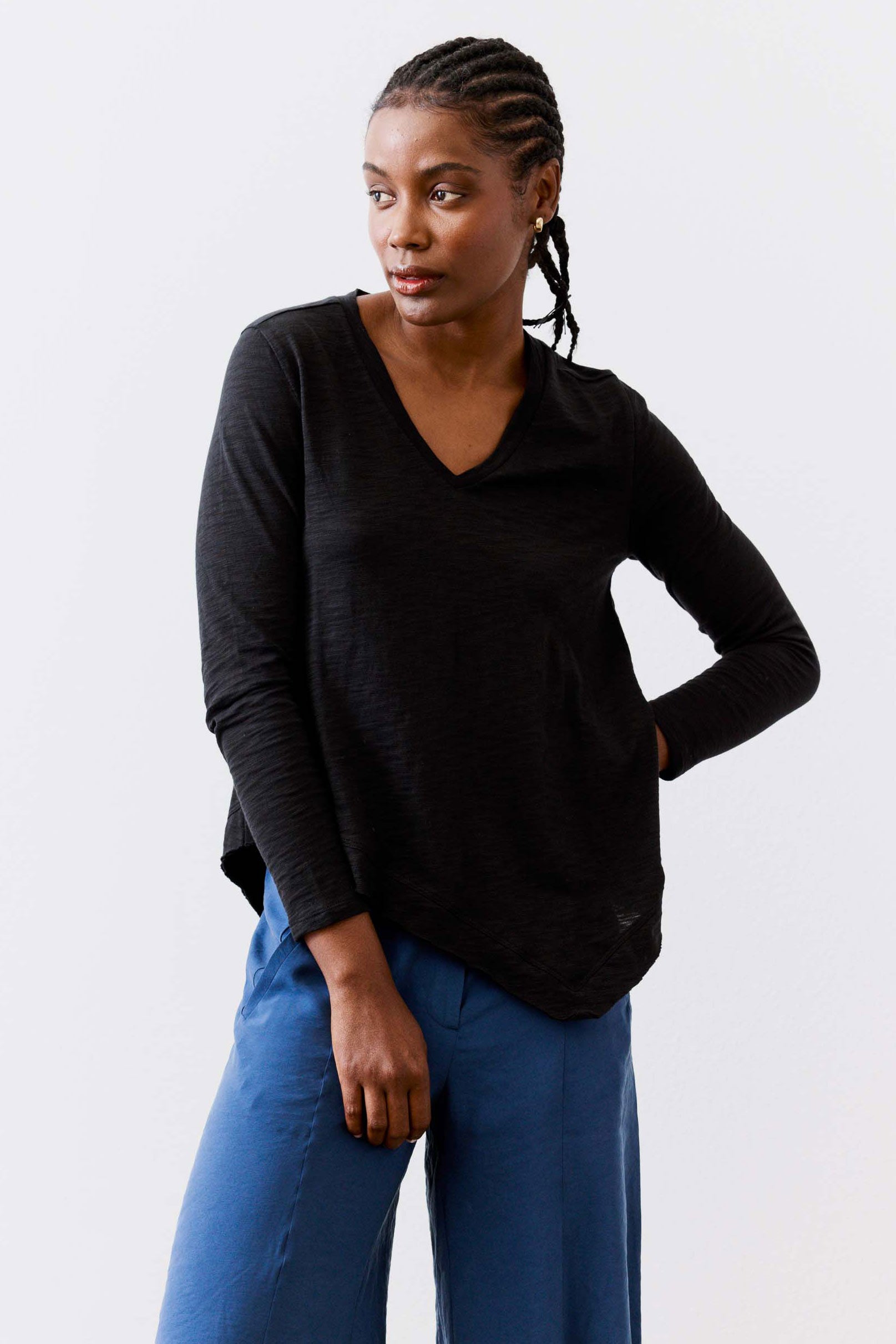 Angle V Neck Long Sleeve Top