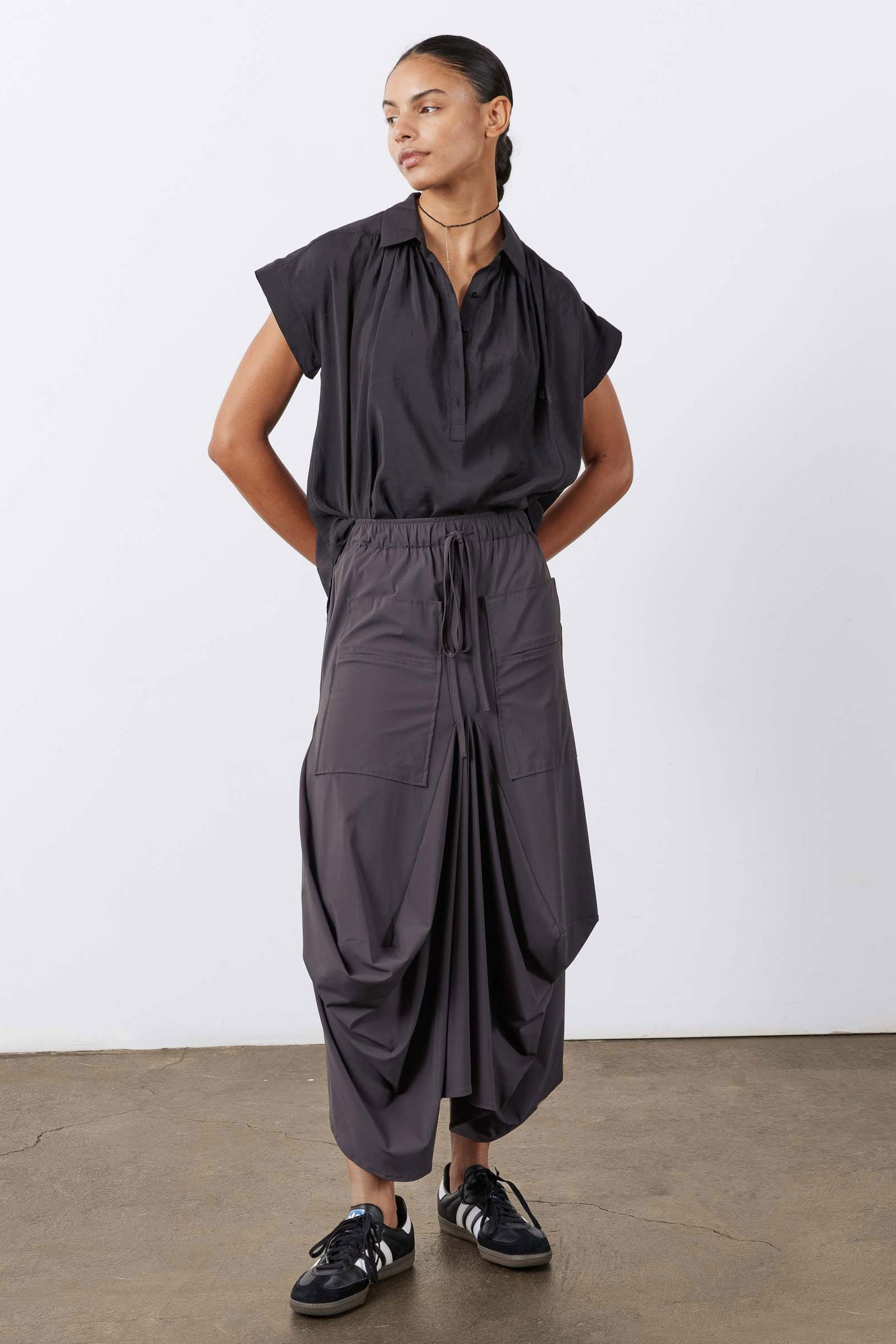 The Nonchalant Oversized Voile Blouse | Black – Ruti