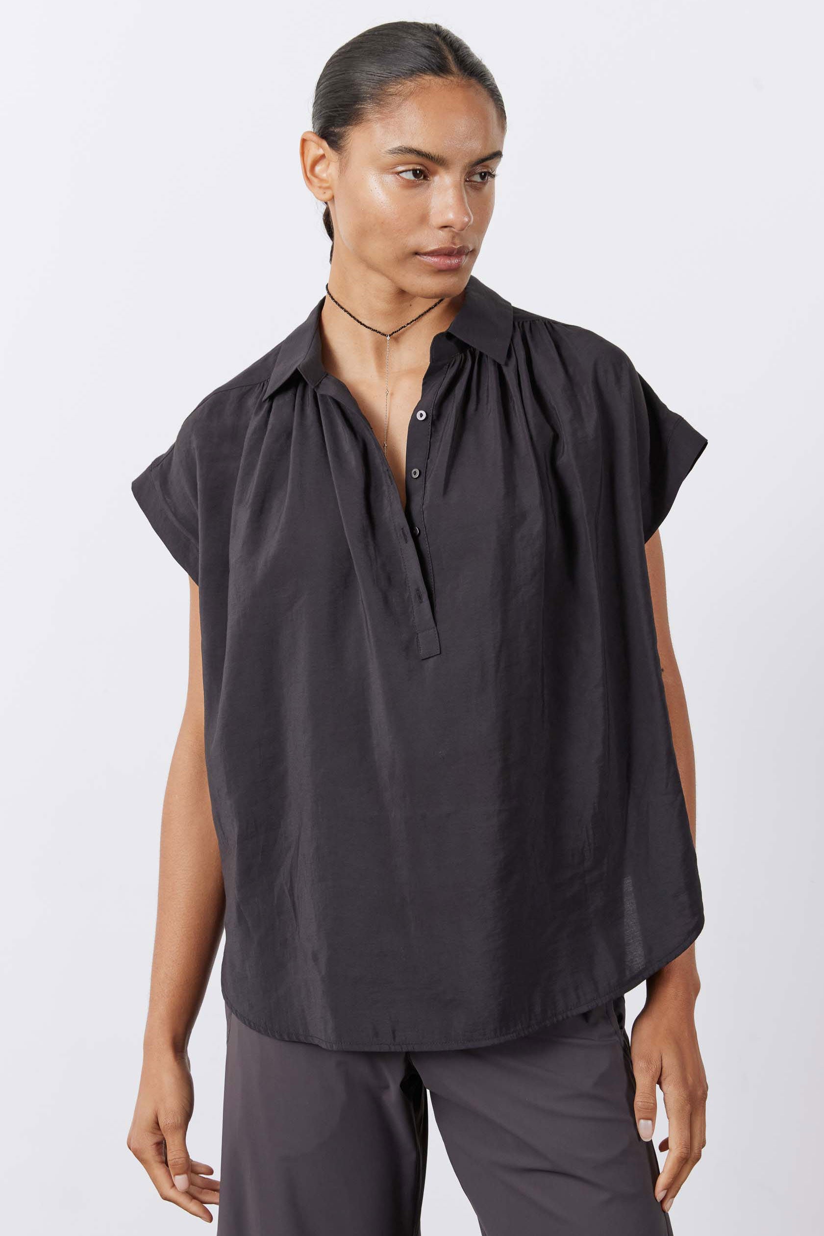 新品未使用　argue OVER DEFORMATION BLOUSE The Nonchalant Oversized Voile Blouse | Black – Ruti