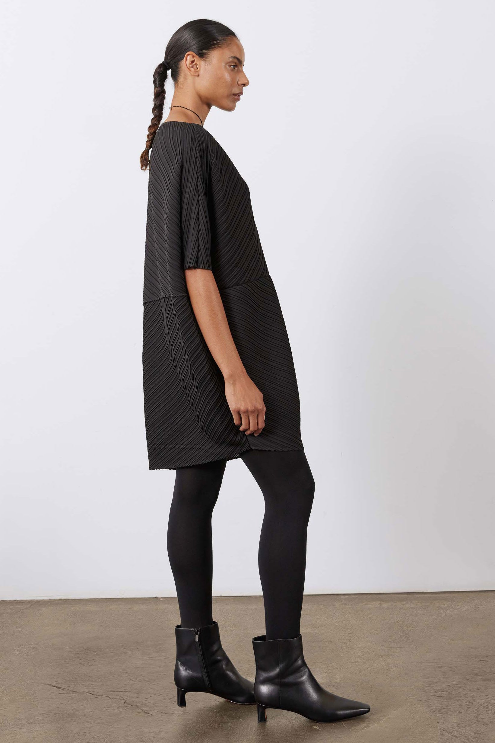 pleated tunic dress Pleated Tunic Dress La Garonne