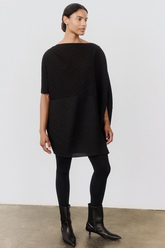 One for All Pleated Tunic