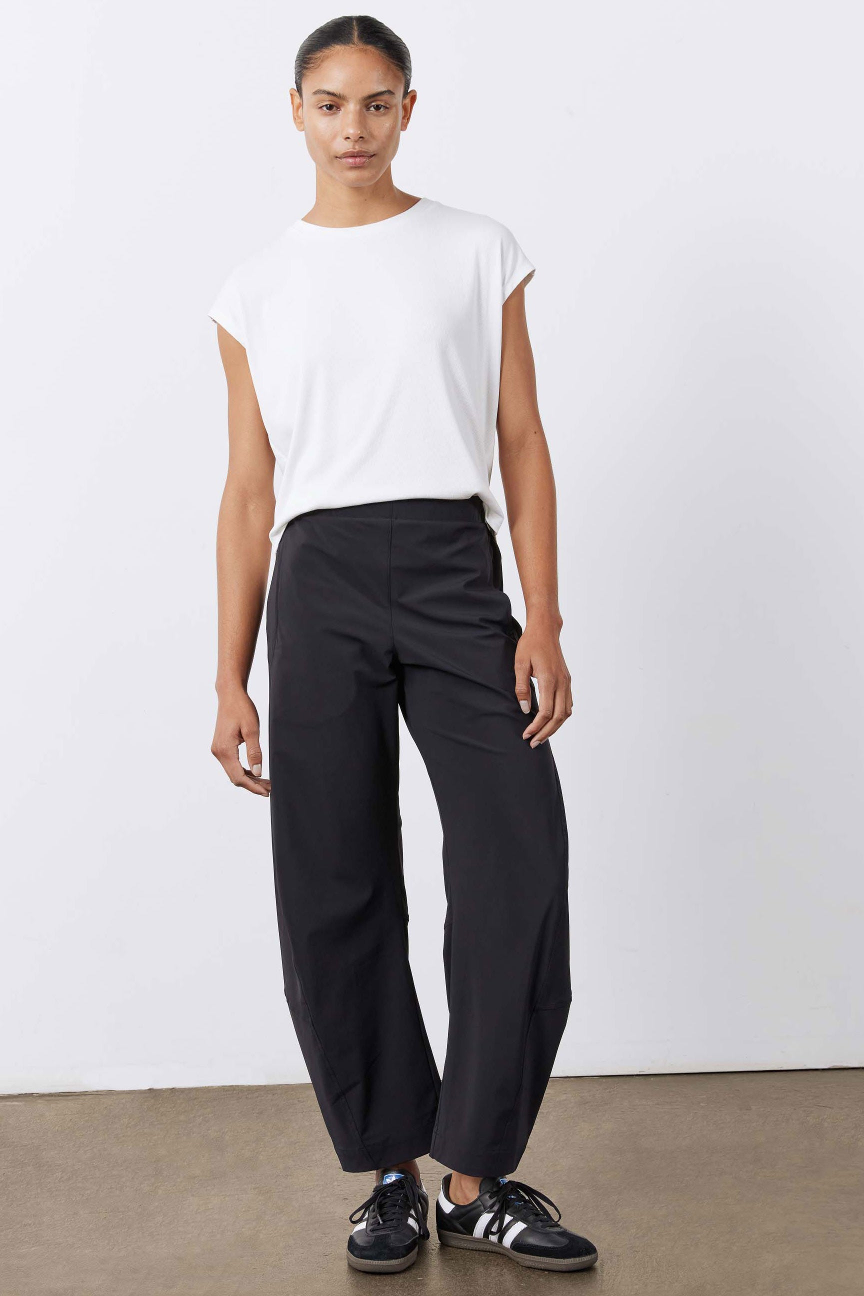 On The Loose Work Pants | Loose Black Work Pants - Ruti Black / 10 On The Loose Work Pants | Loose Black Work Pants - Ruti Black / 10