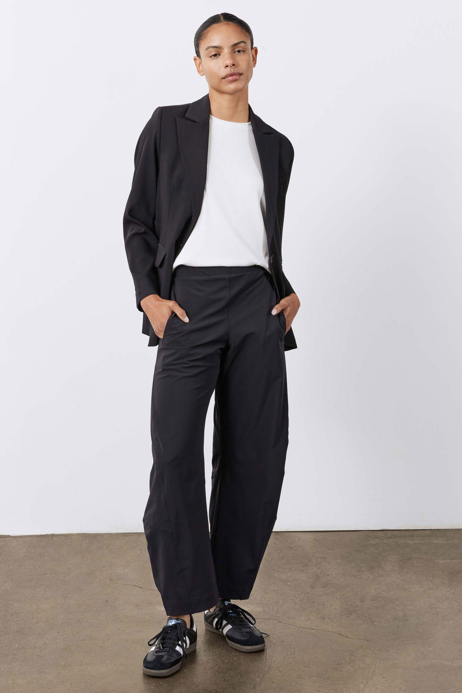 On The Loose Work Pants | Loose Black Work Pants - Ruti Black / 10 On The Loose Work Pants | Loose Black Work Pants - Ruti Black / 10