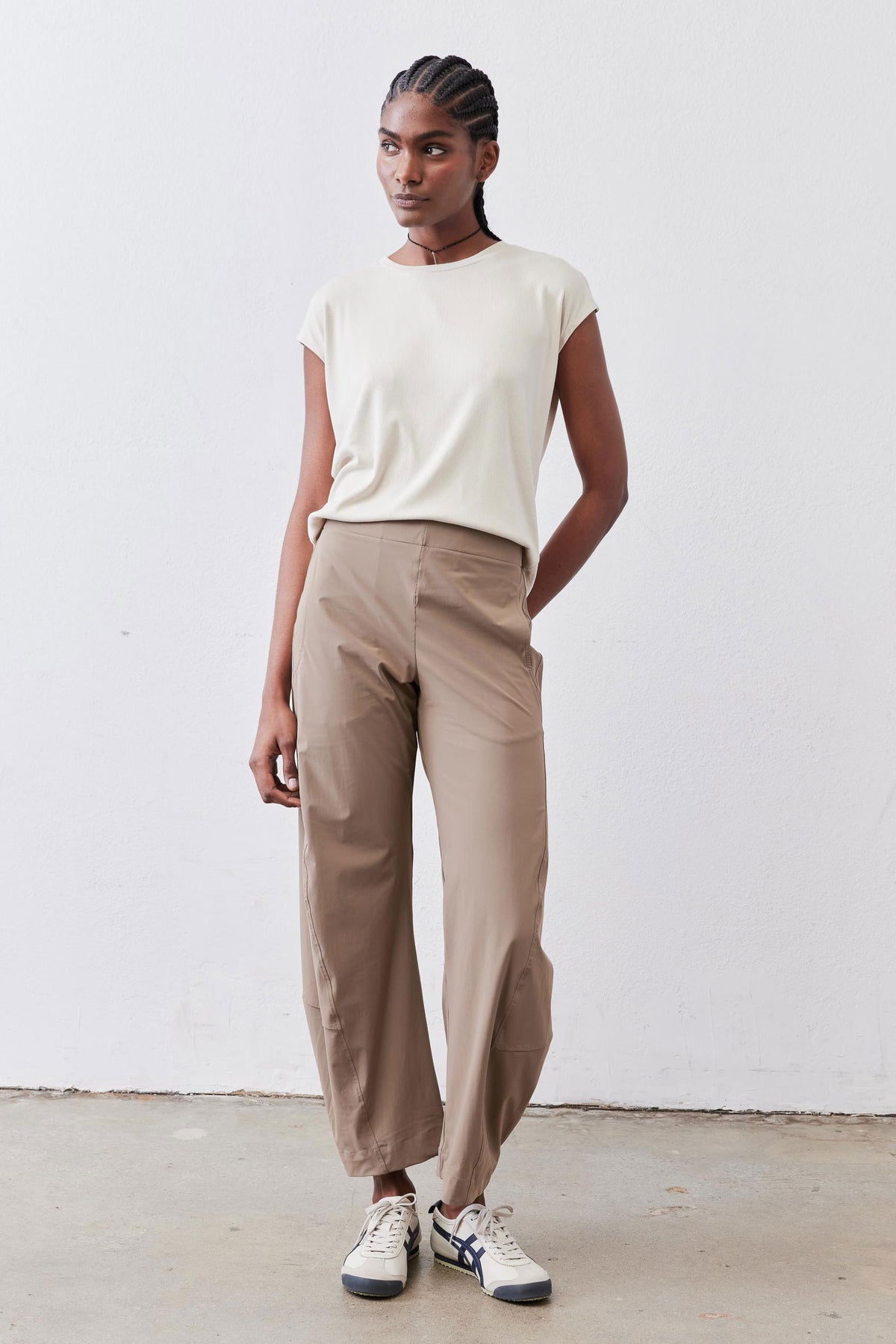 Petite work pants in walnut brown, ankle-length relaxed workwear design