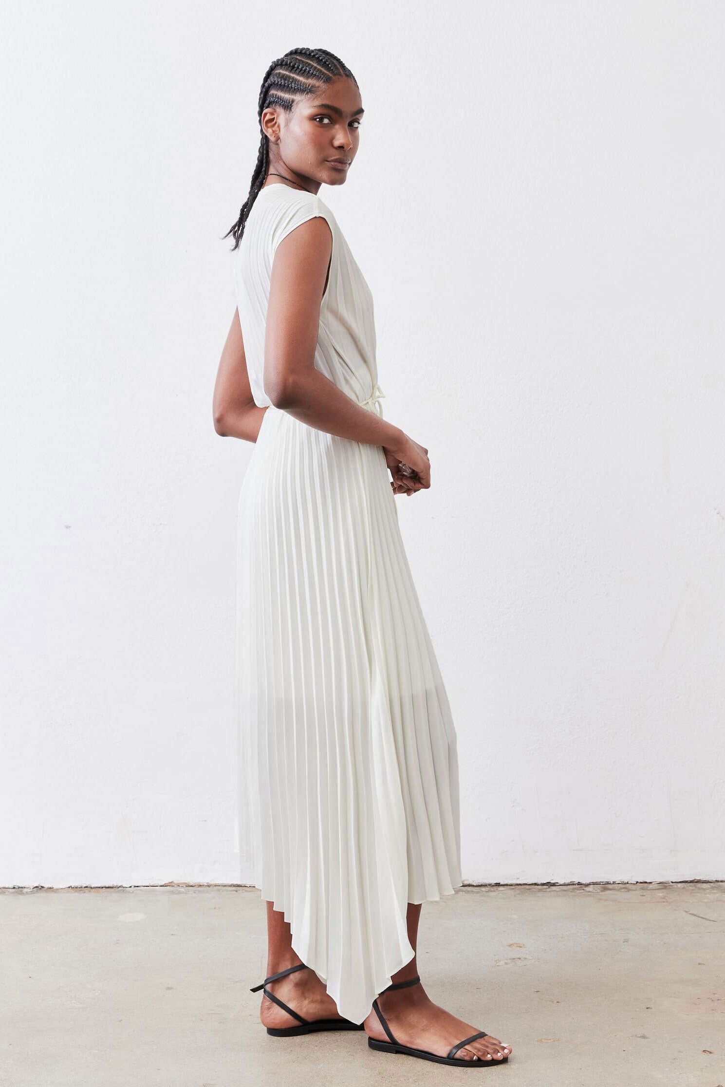 pleated midi dress white Brooklynn One-Shoulder Accordion Pleat Dress White S