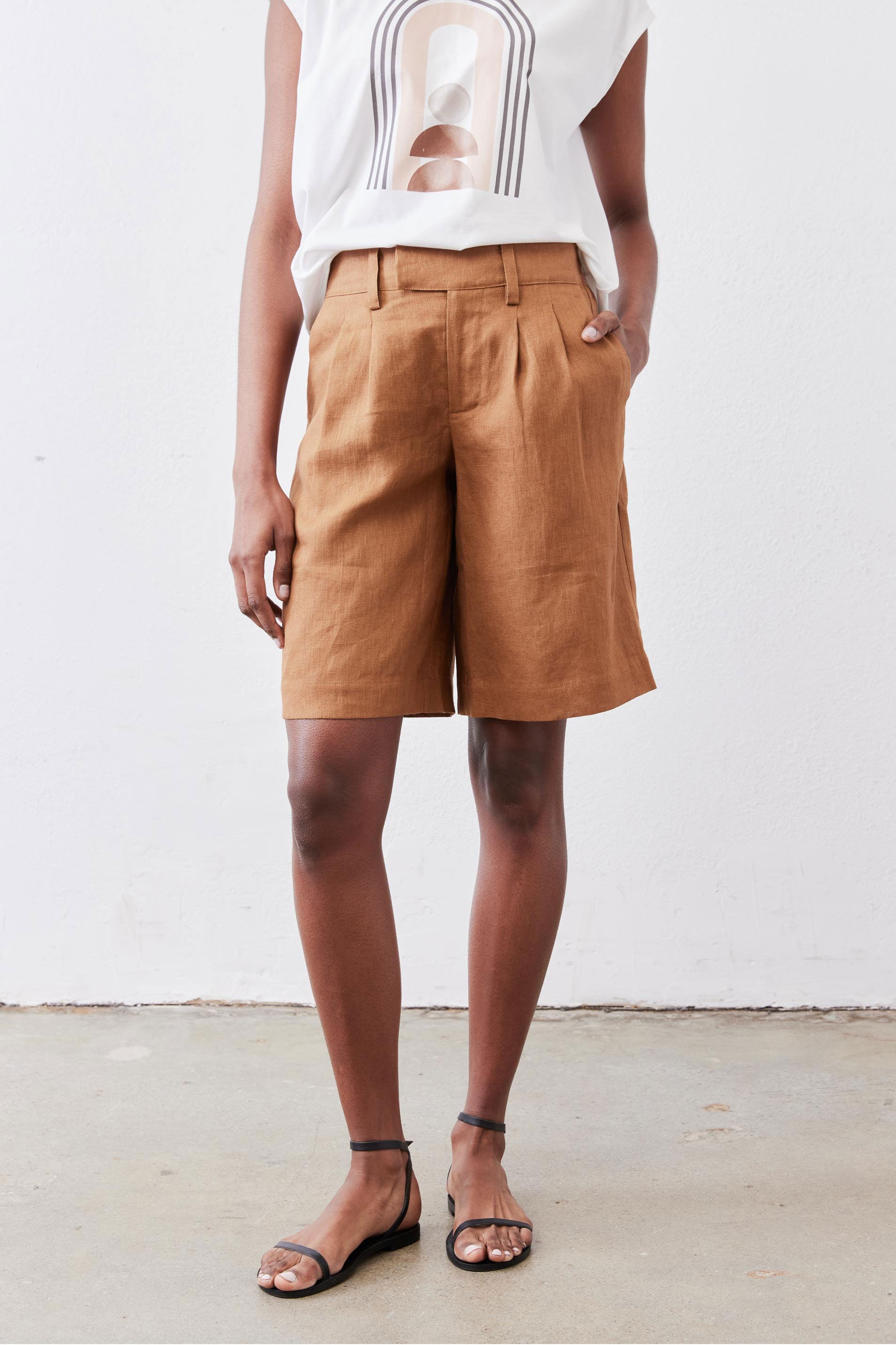 Pleated Bermuda Shorts
