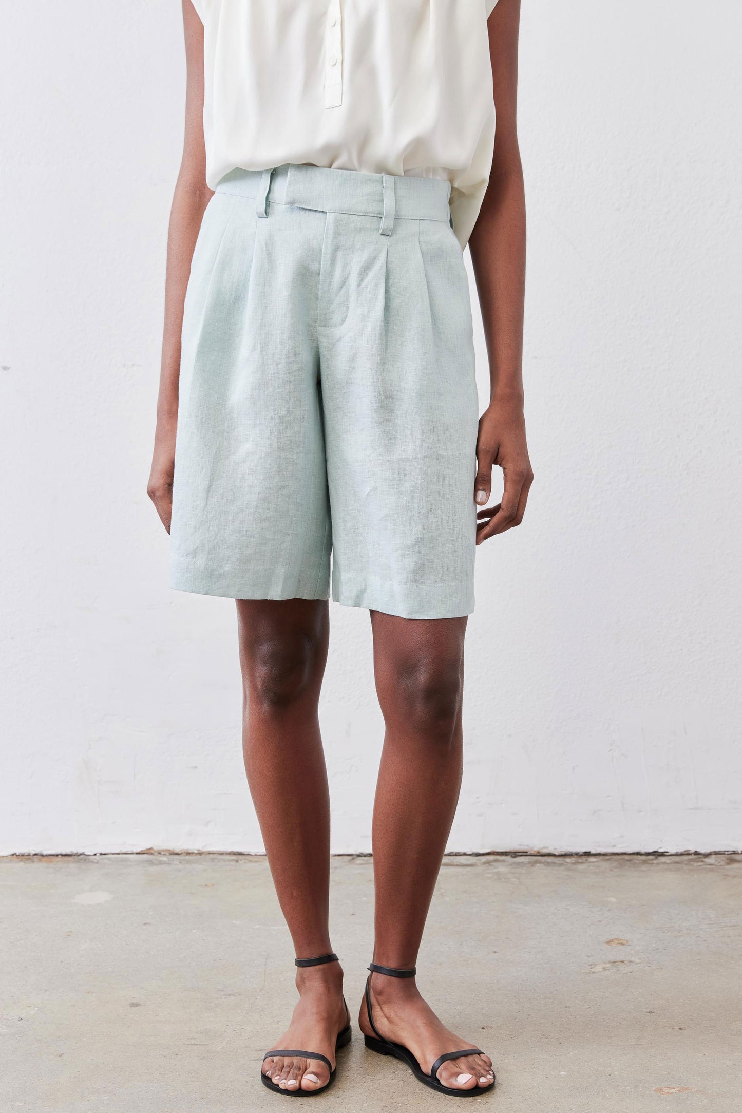 The Pleated Bermuda Shorts