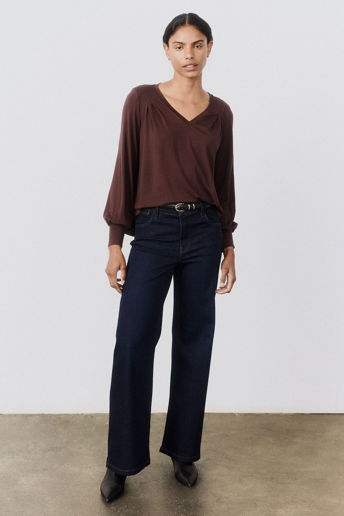 Pleat Detail Long Sleeve V Neck
