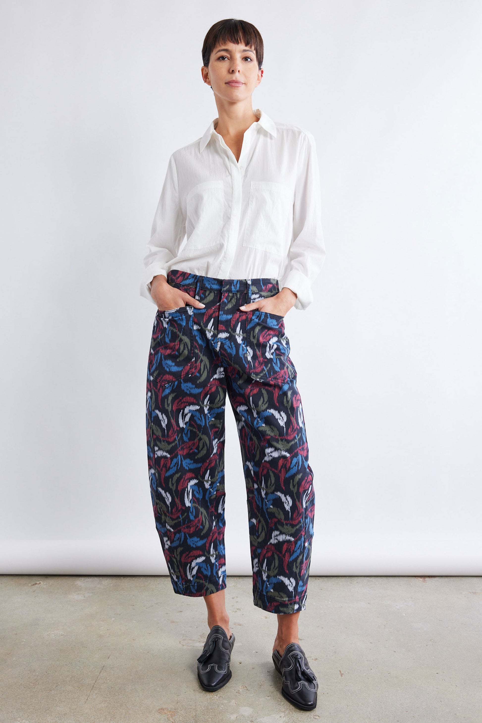 The Printed Slouchy Soft Twill Pants in Foliage - Women’s clothing by Ruti