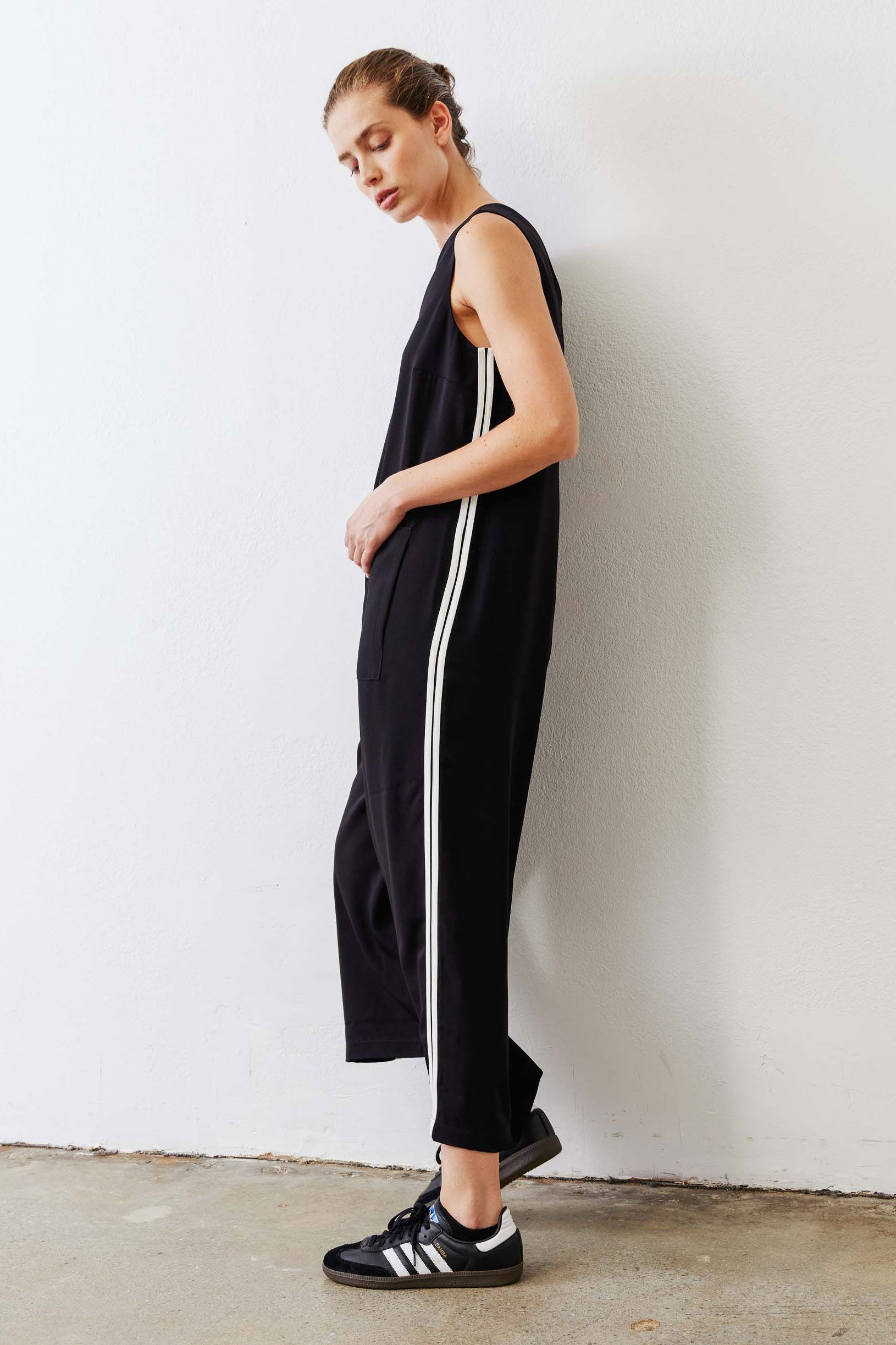 Relaxed Wide Leg Jumpsuit