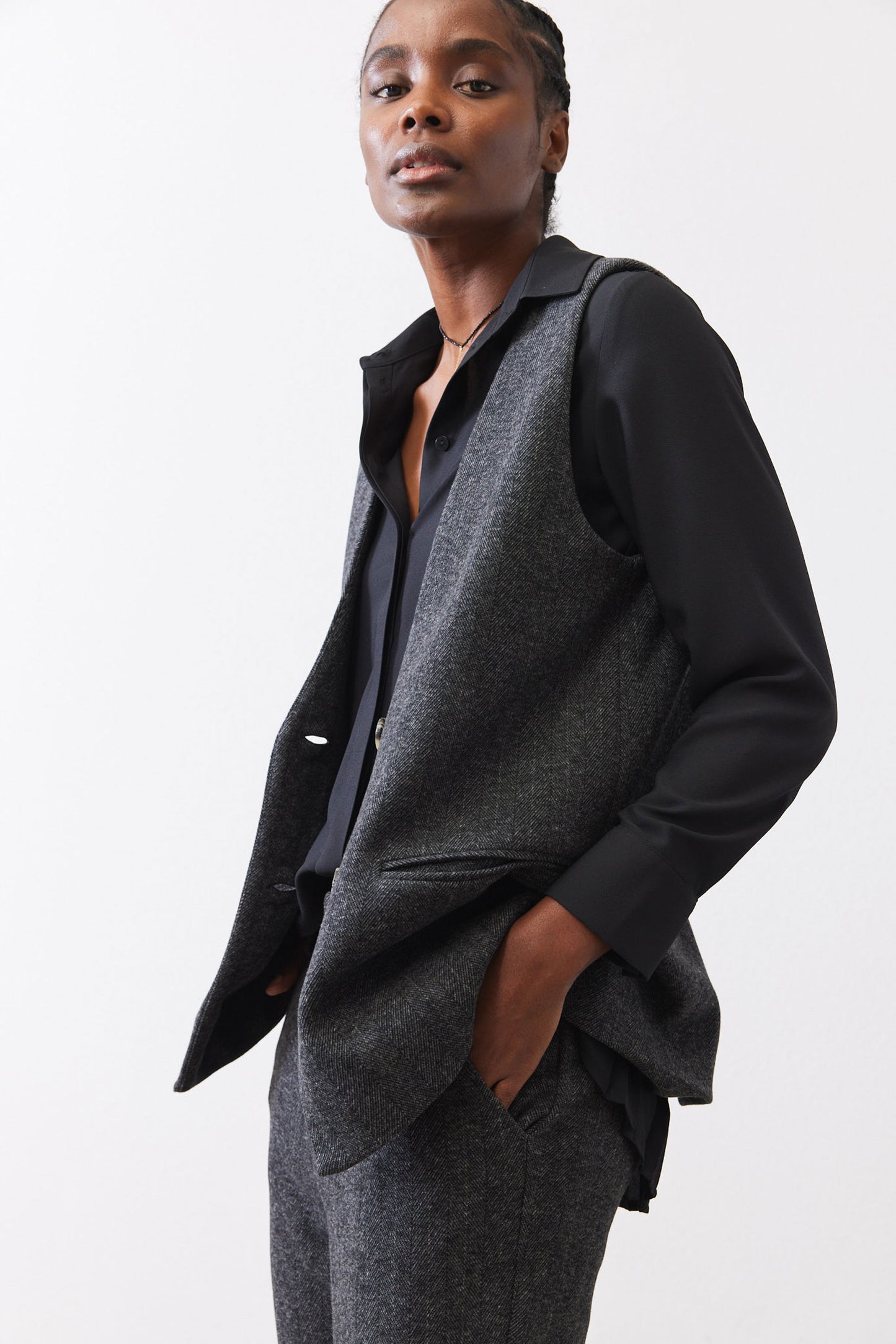 Relaxed Longline Herringbone Vest