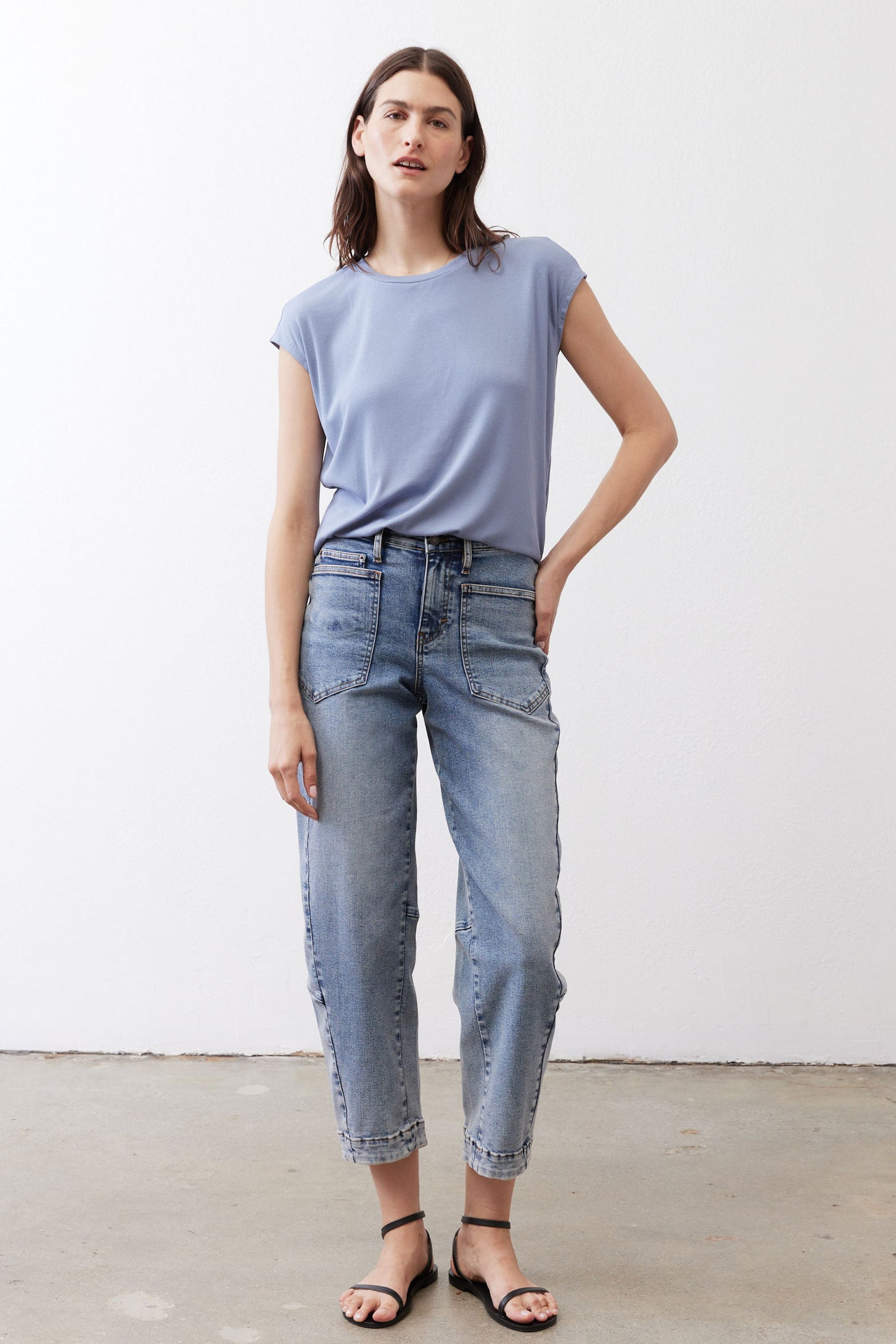 Light blue ribbed crew-neck tee with short sleeves, relaxed fit