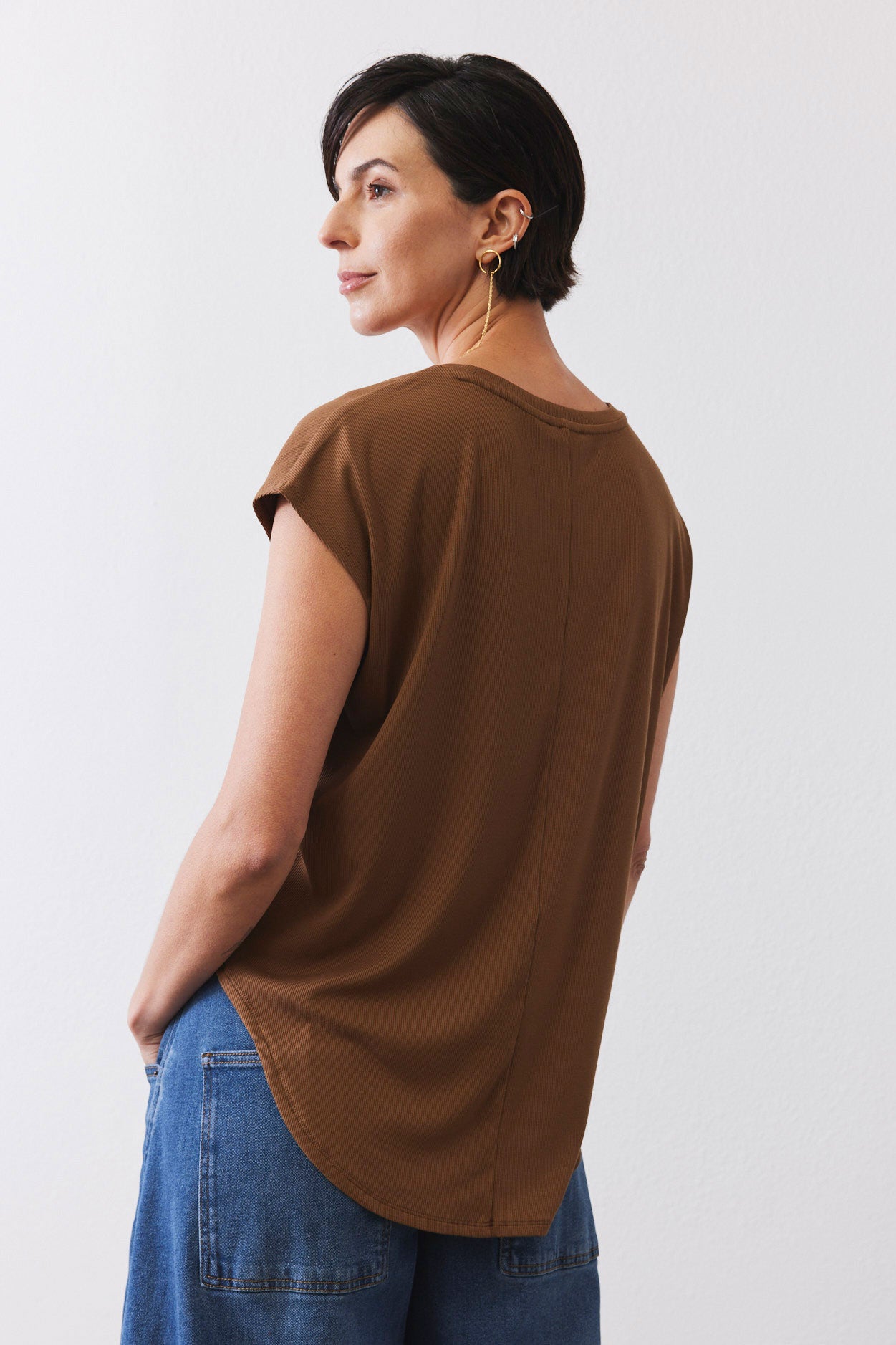 The Ribbed Tuck-In Tee