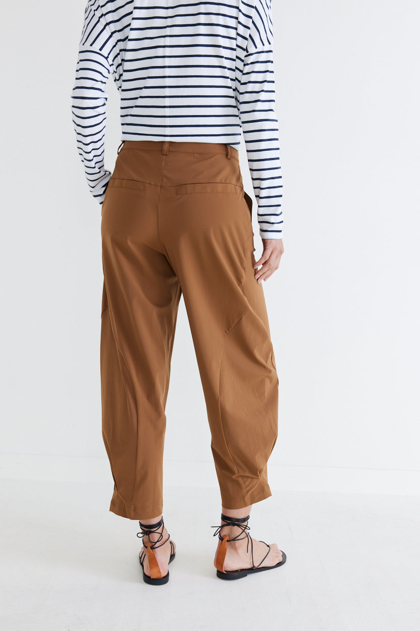 The Detail Oriented Tapered Pants