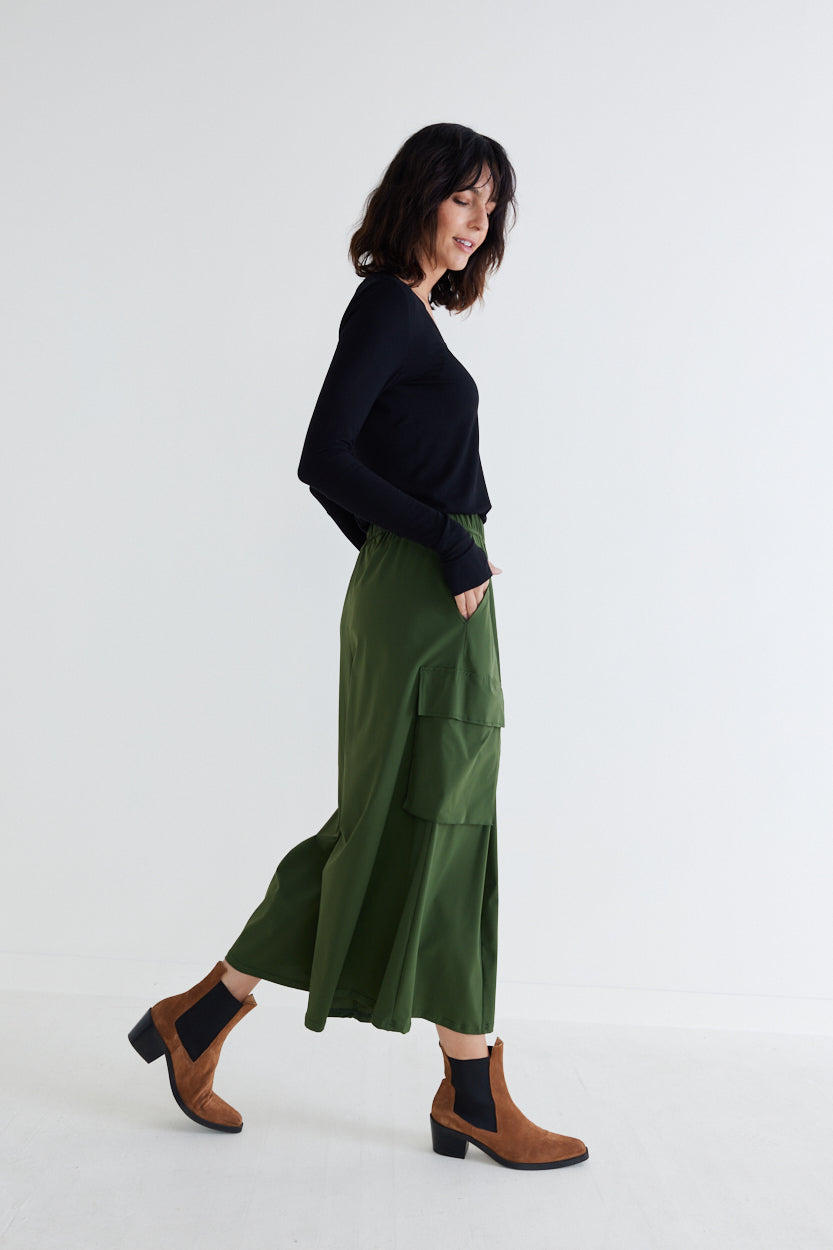 Wrap-skirt style wide pants | JENNE