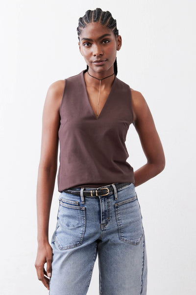 The Sculpted Tank | Java – Ruti