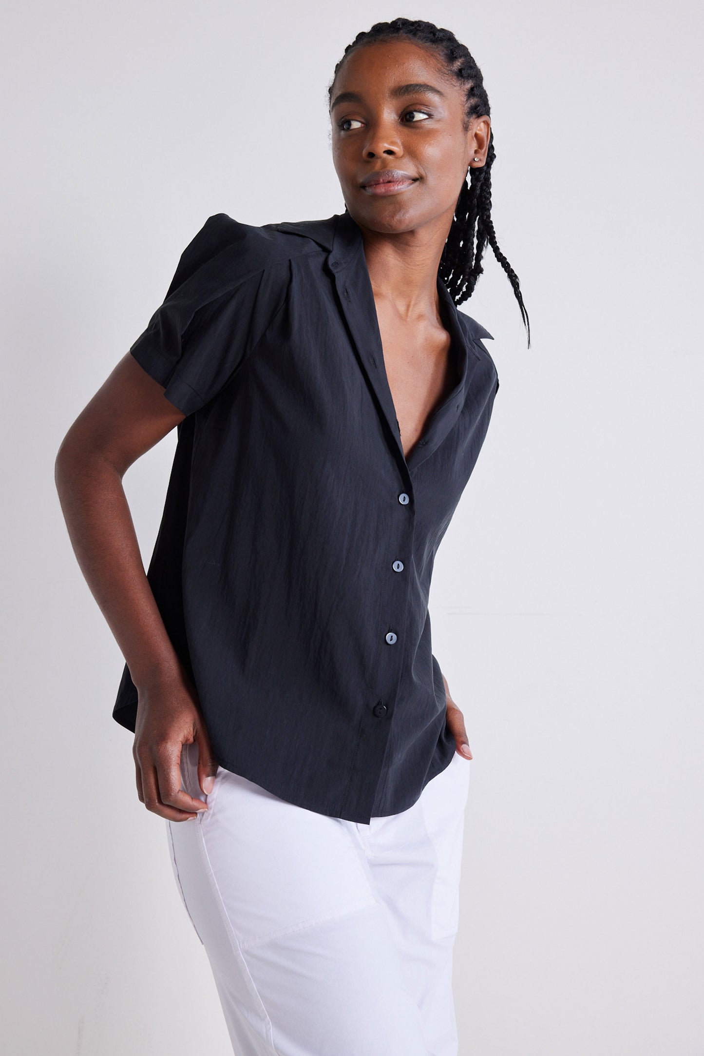 Shoulder Box Pleat Light Poplin Blouse