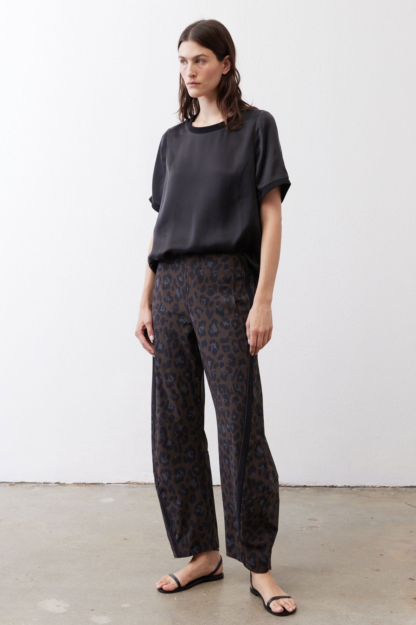 The Side Stripe On The Loose Work Pants