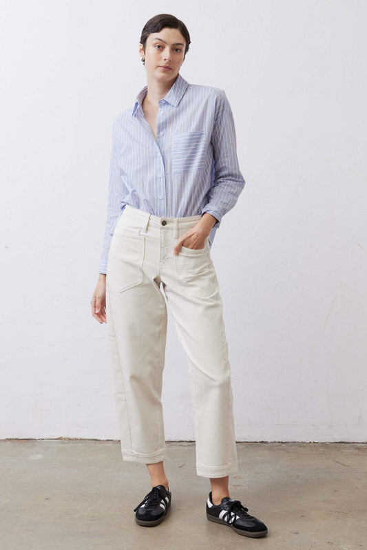 Petite slouchy jeans, off-white wash, cuffed hem with front pockets and belt loops